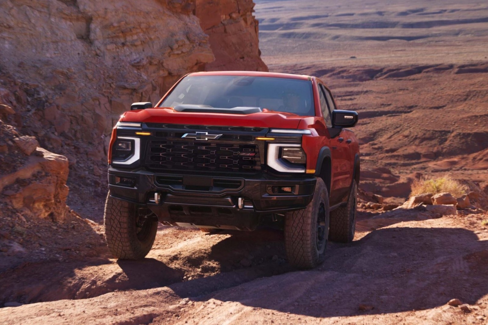 Chevy Bets Big on V8s for the 2027 Silverado While Rivals Go Turbo