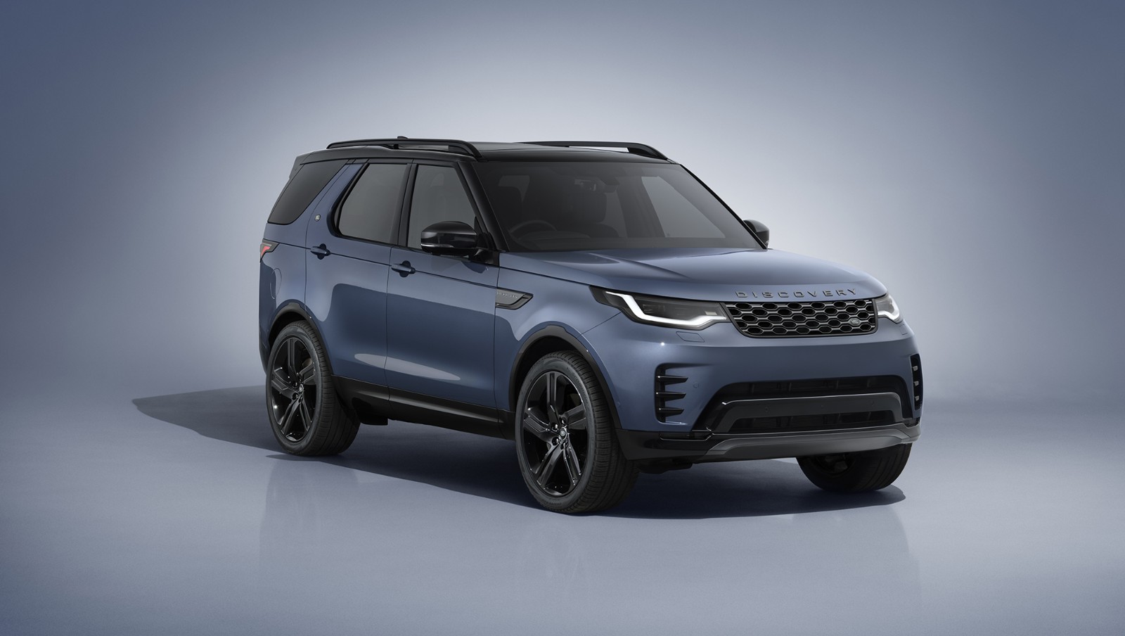 Land Rover's Aging Discovery Gains Power And A Farewell-Style Trim For 2027