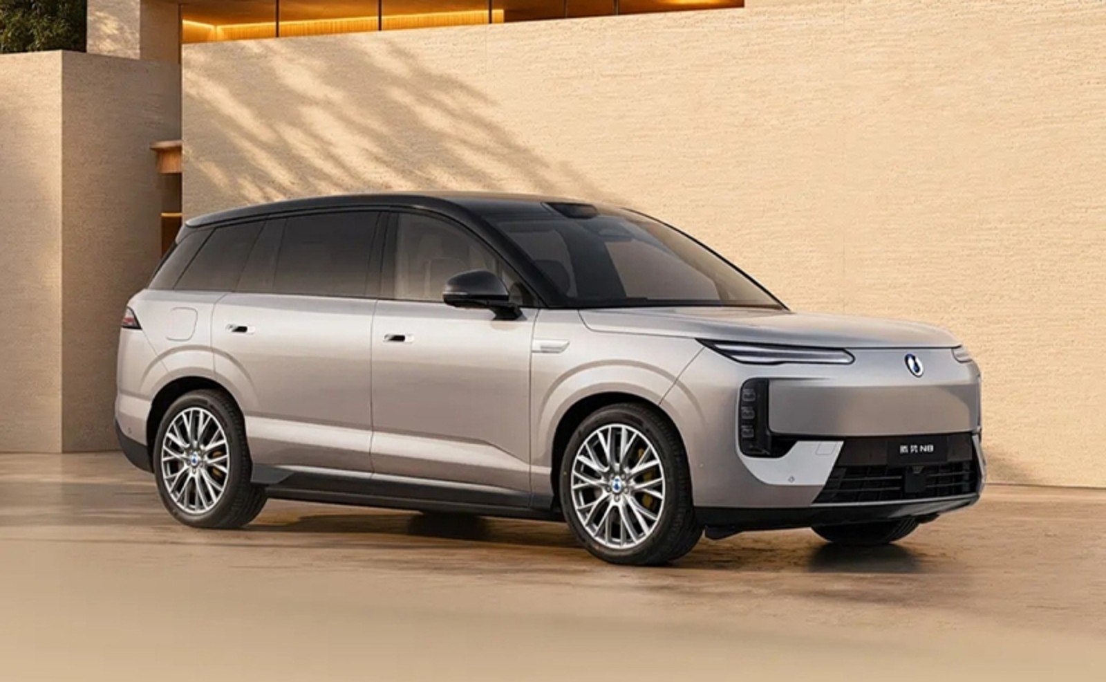 BYD's Denza N8 Ditches Its Mercedes Roots And Nearly Triples Its Old Power Output
