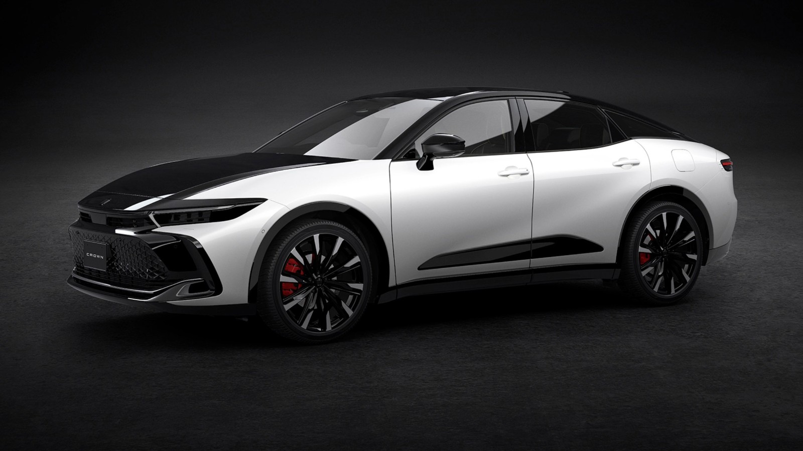 Toyota Finally Fixes The Two-Tone Paint Job Everyone Hated On The Crown Crossover