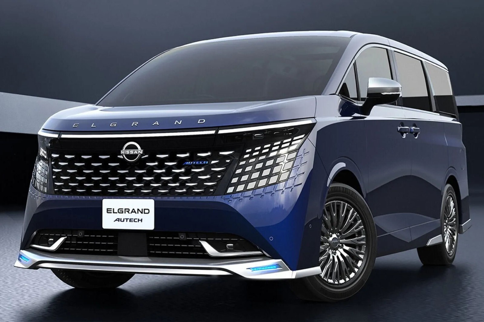 Nissan Elgrand Expands With New Autech and VIP Versions
