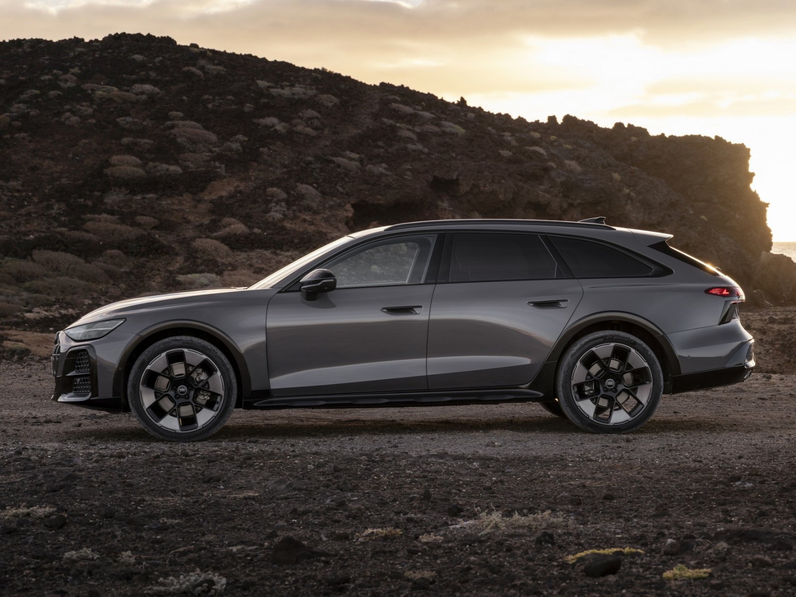 Audi's New A6 Allroad Borrows RS6 Muscle to Take On the SUV Crowd