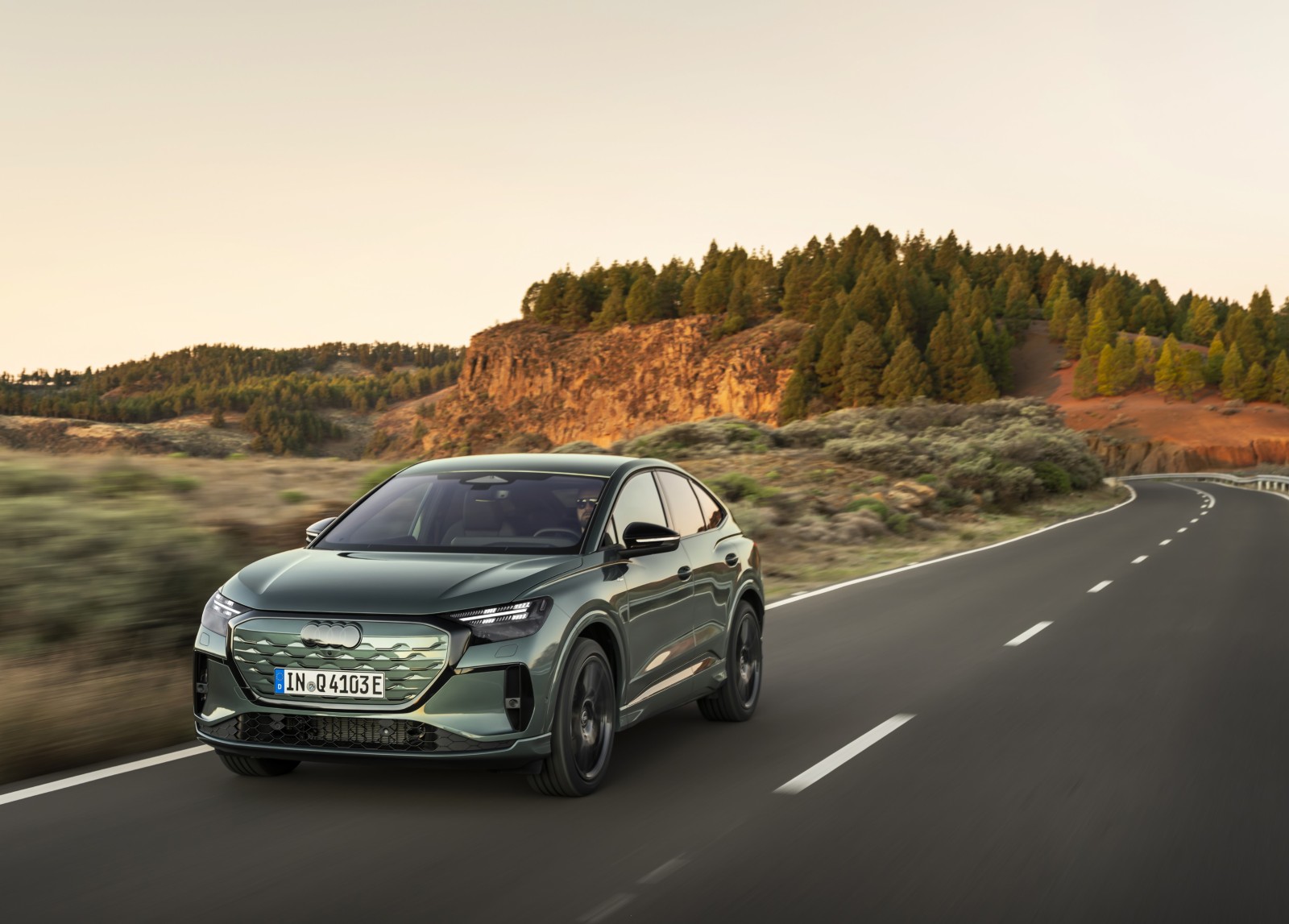 Q4 Sportback e-tron quattro S line