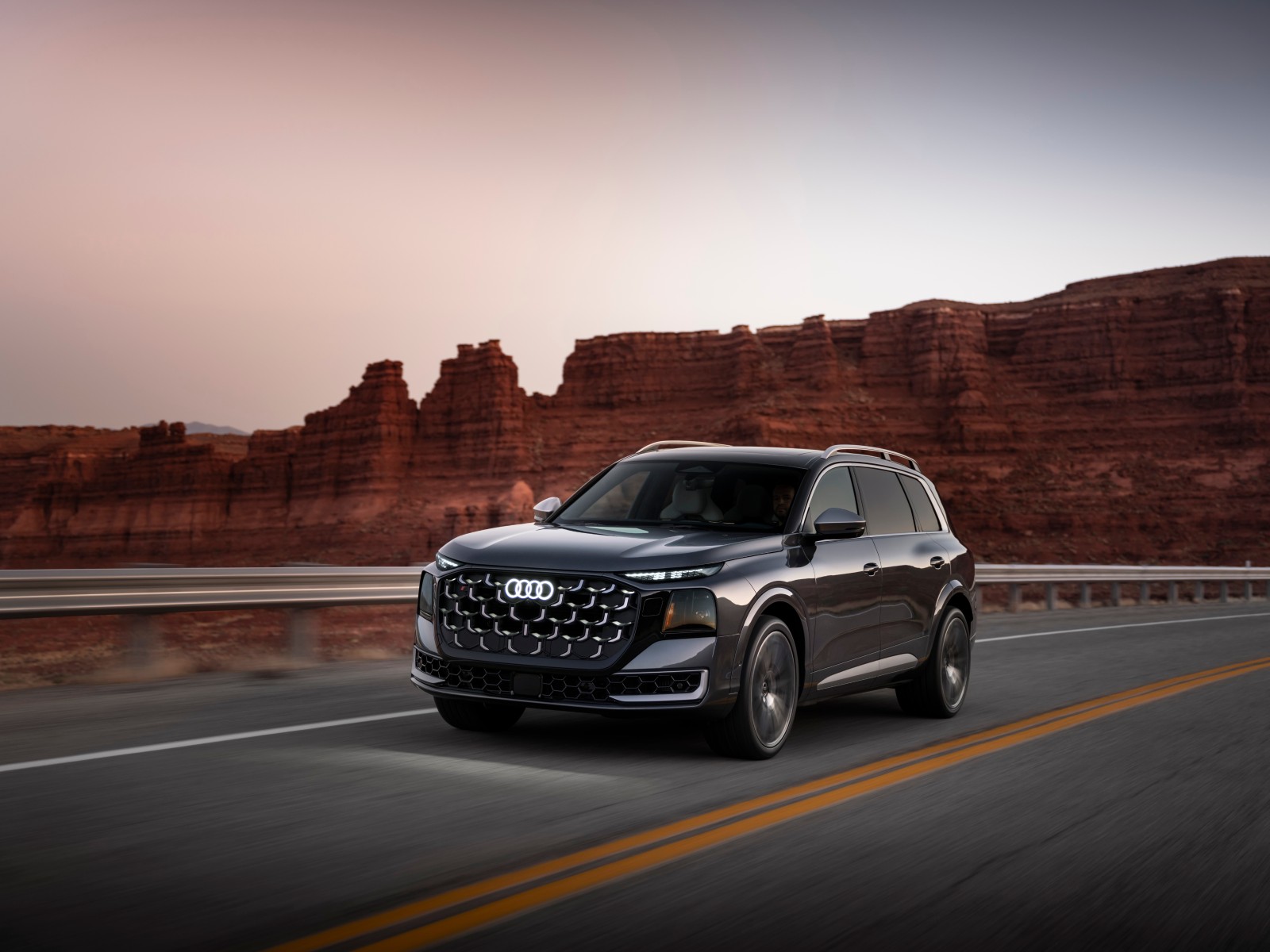 Audi Q9 SQ9
