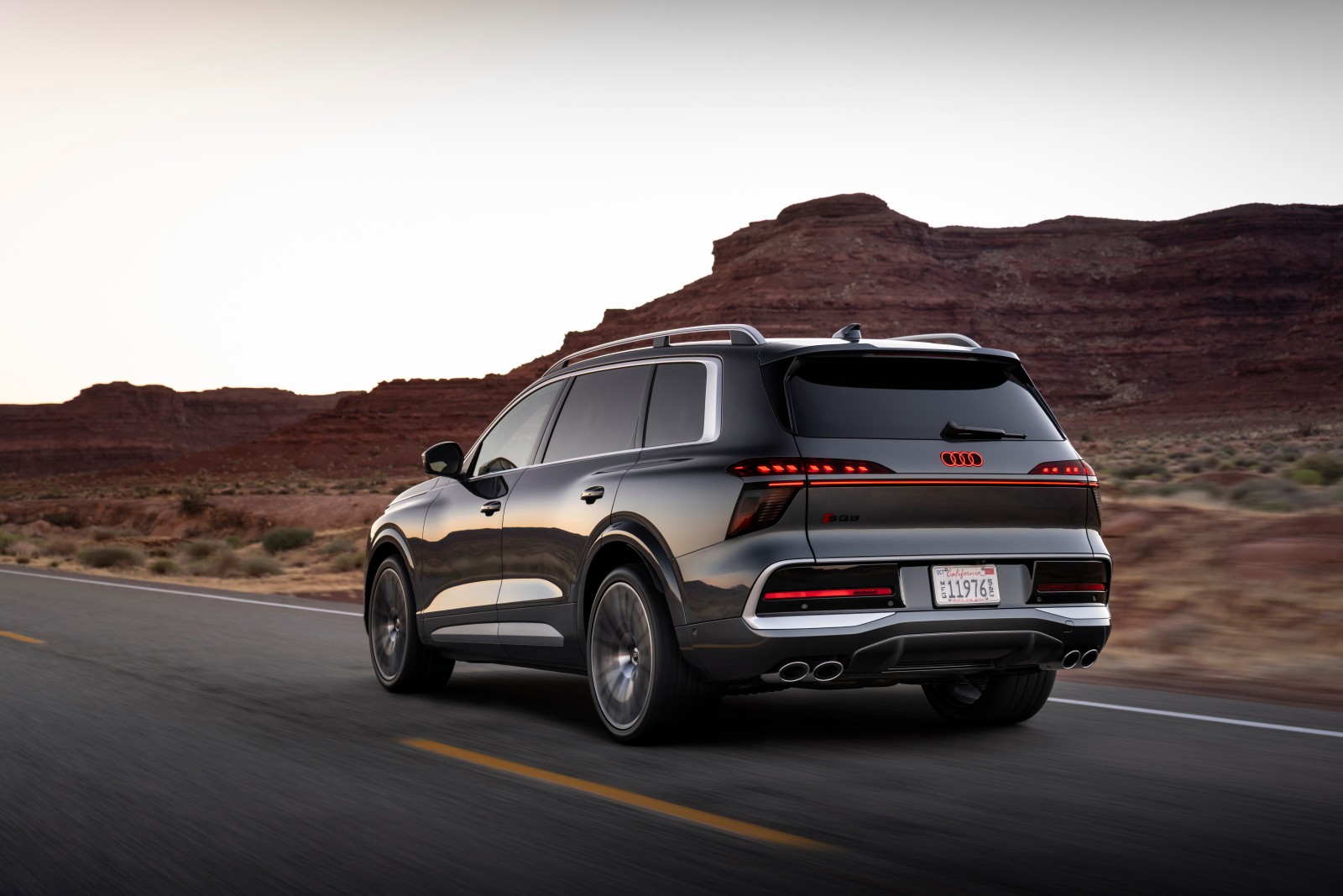 Audi Q9 SQ9