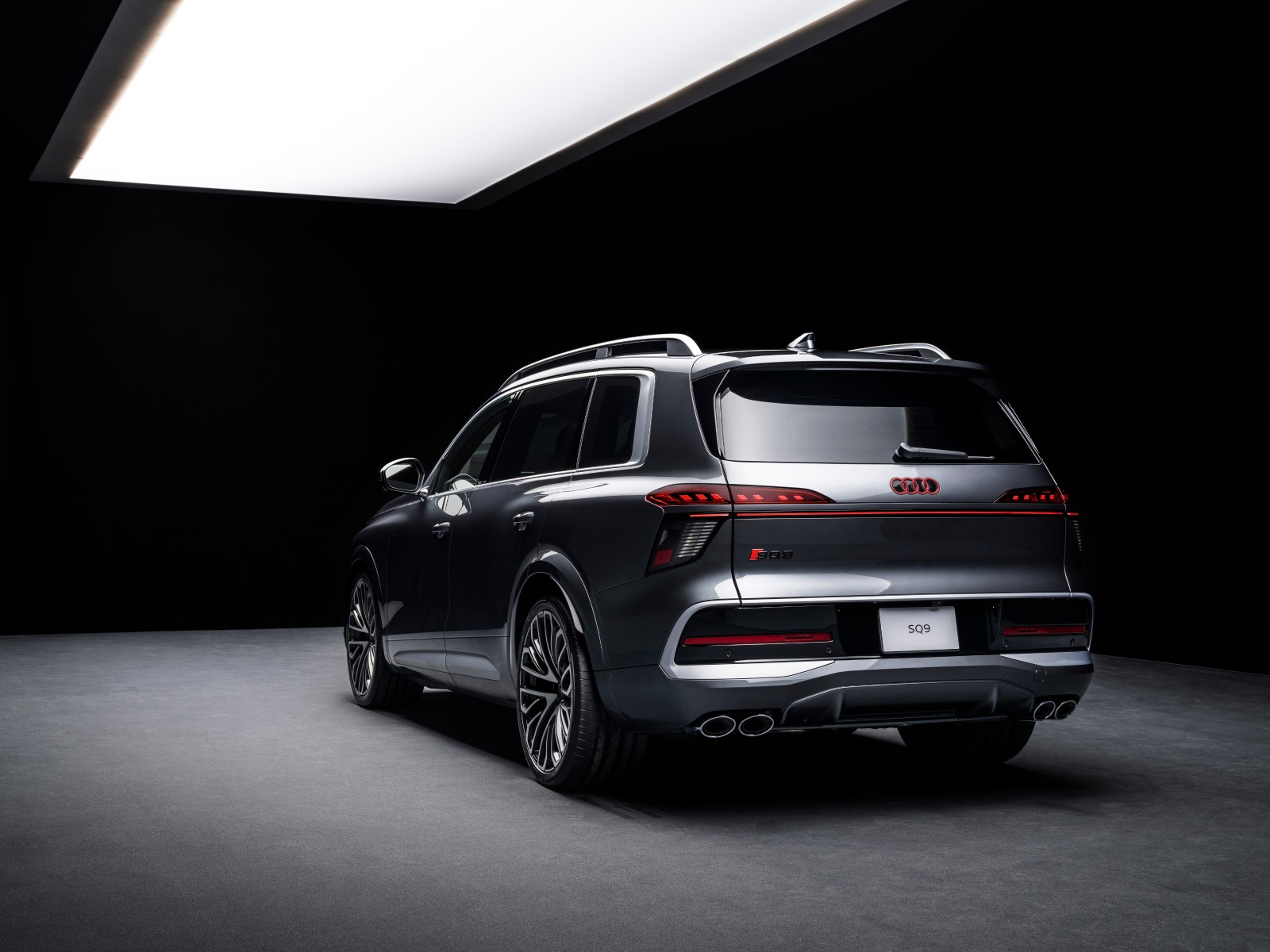 Audi Q9 SQ9