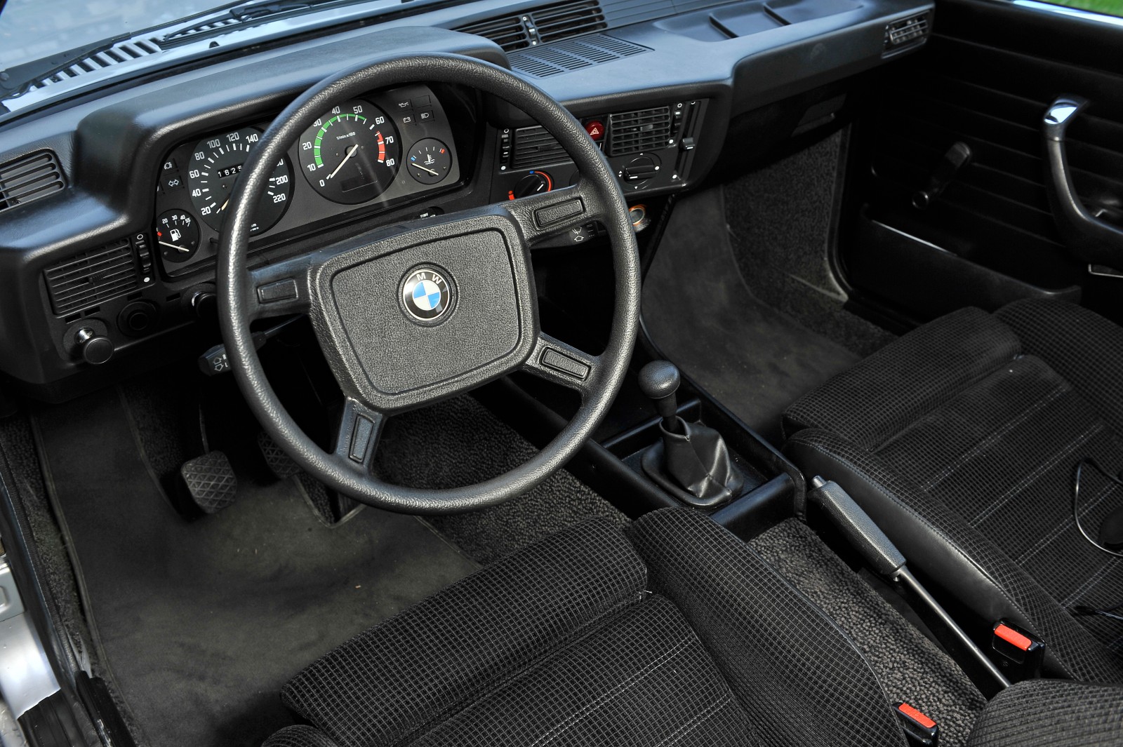 BMW 3 series 323i Coupe