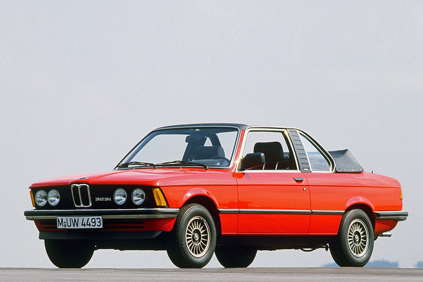 BMW 3 series 323i Top Cabriolet by Baur