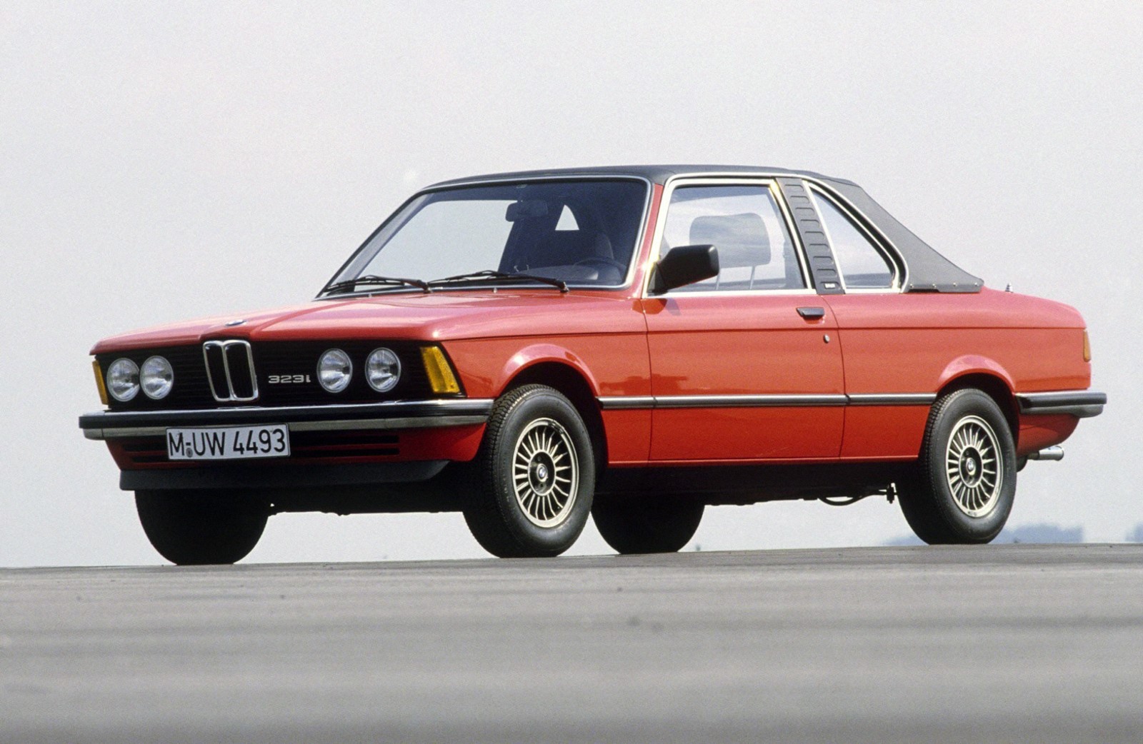 BMW 3 series 323i Top Cabriolet by Baur