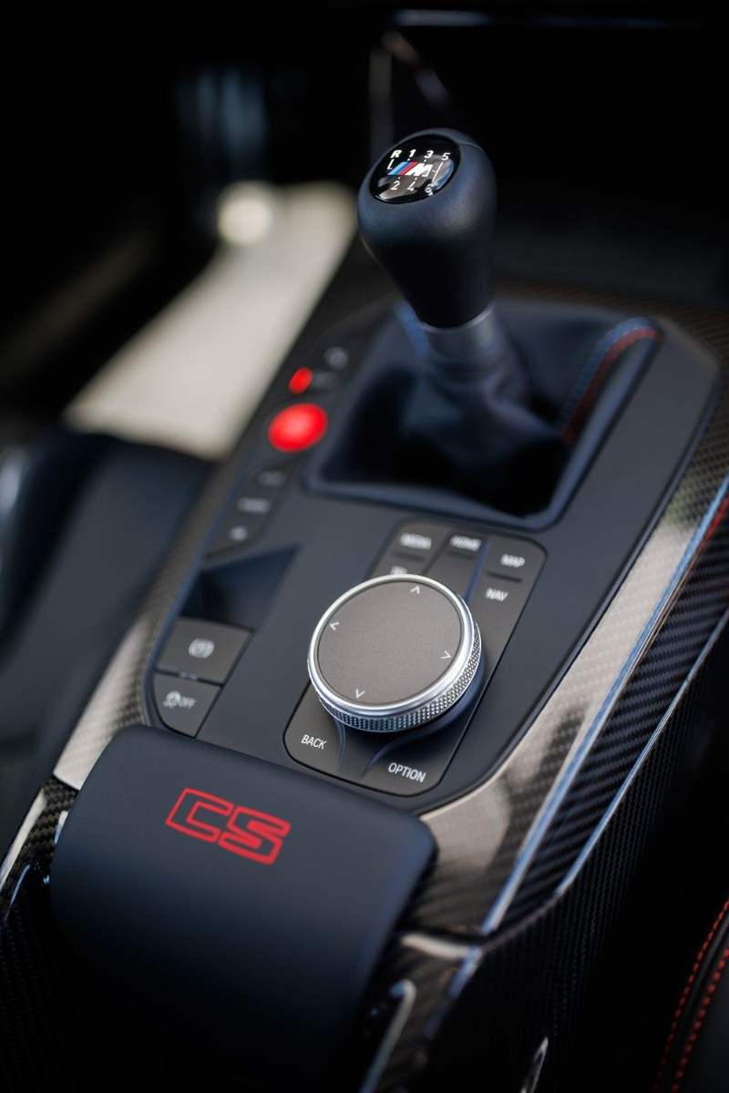 BMW M3 CS Handschalter Sends Off the G80 M3 With a Manual Gearbox