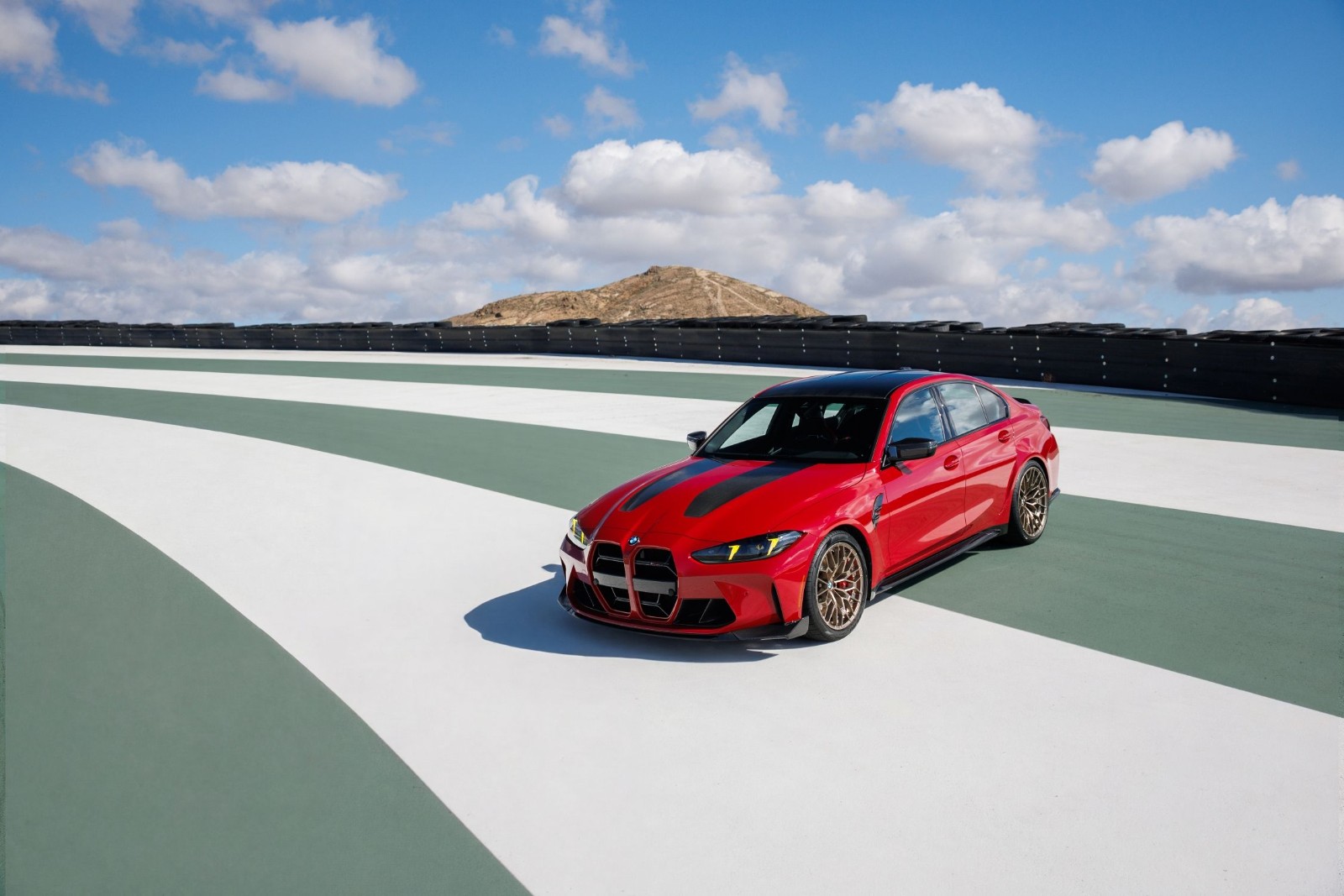 BMW M3 CS Handschalter Sends Off the G80 M3 With a Manual Gearbox