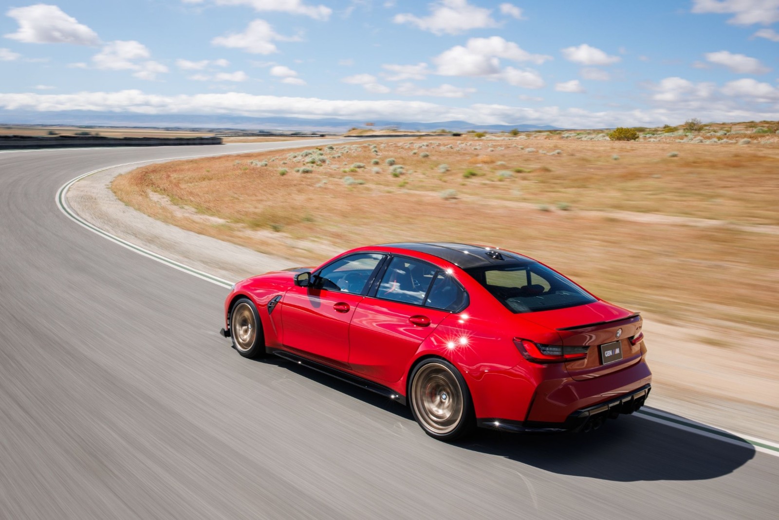 BMW M3 CS Handschalter Sends Off the G80 M3 With a Manual Gearbox