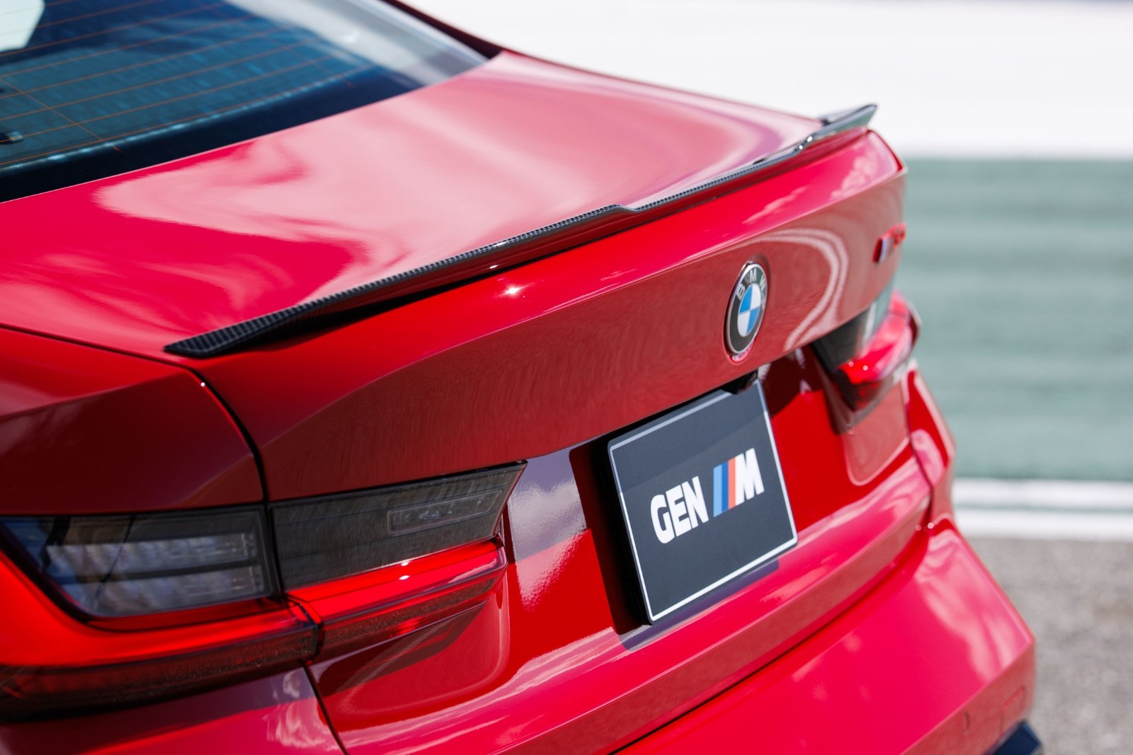 BMW M3 CS Handschalter Sends Off the G80 M3 With a Manual Gearbox