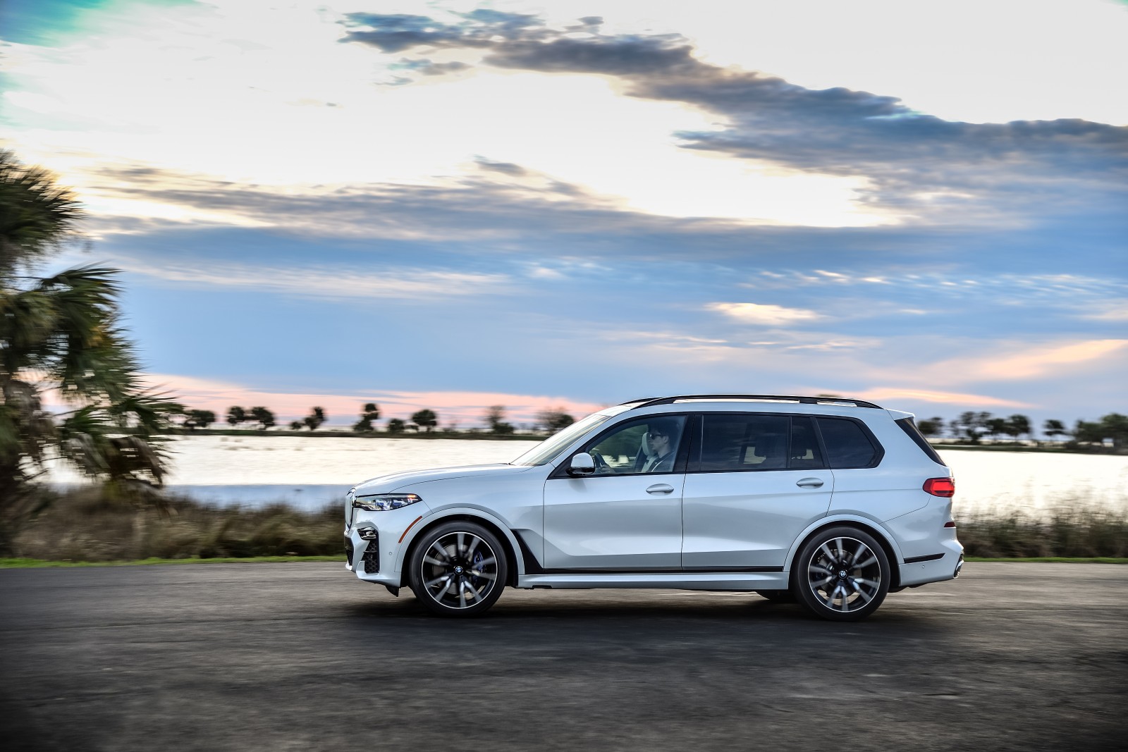 BMW X7 xDrive50i