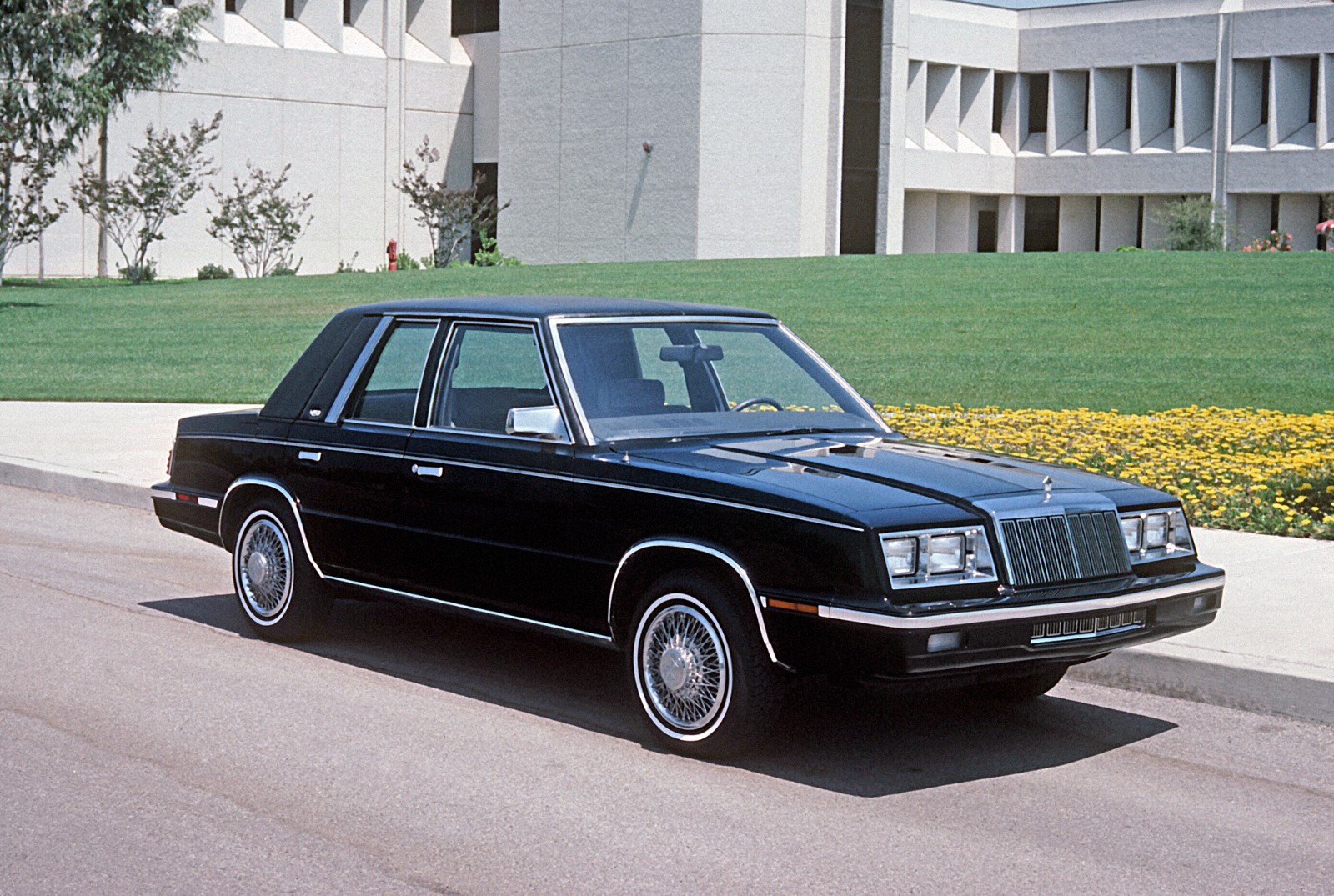 Chrysler LeBaron 2nd generation