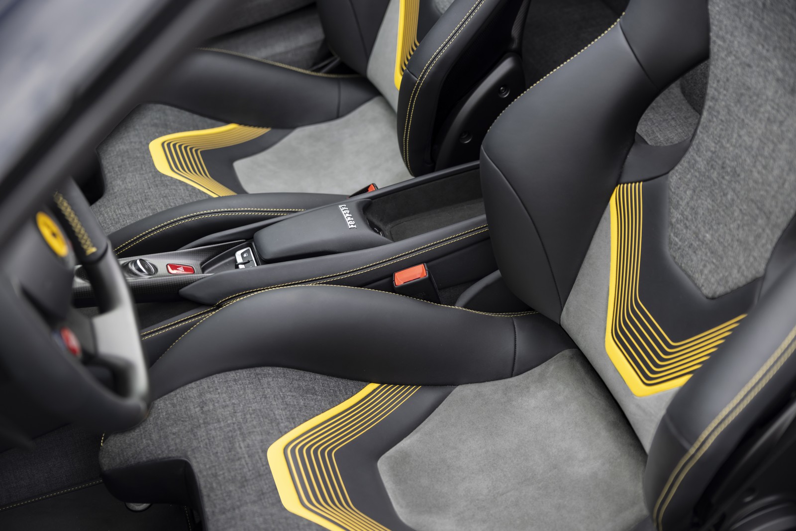 Ferrari HC25 Debuts as a One-Off V8 Roadster Based on the F8 Spider