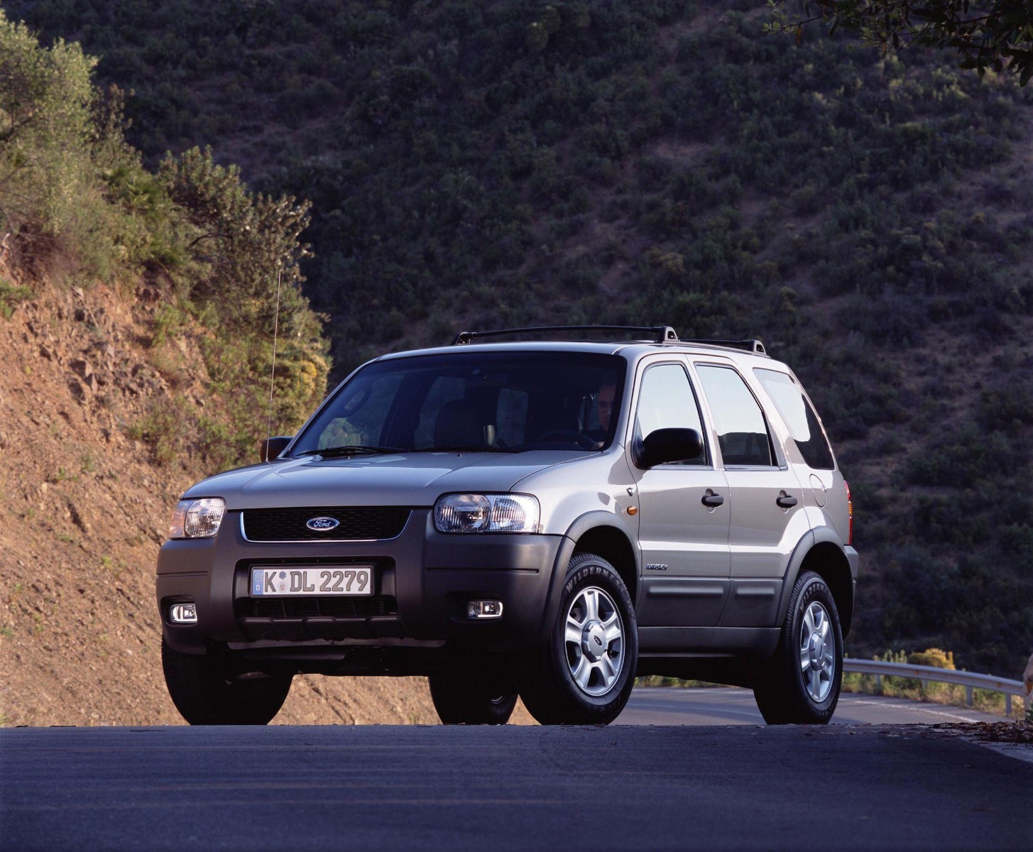 Ford Escape - based