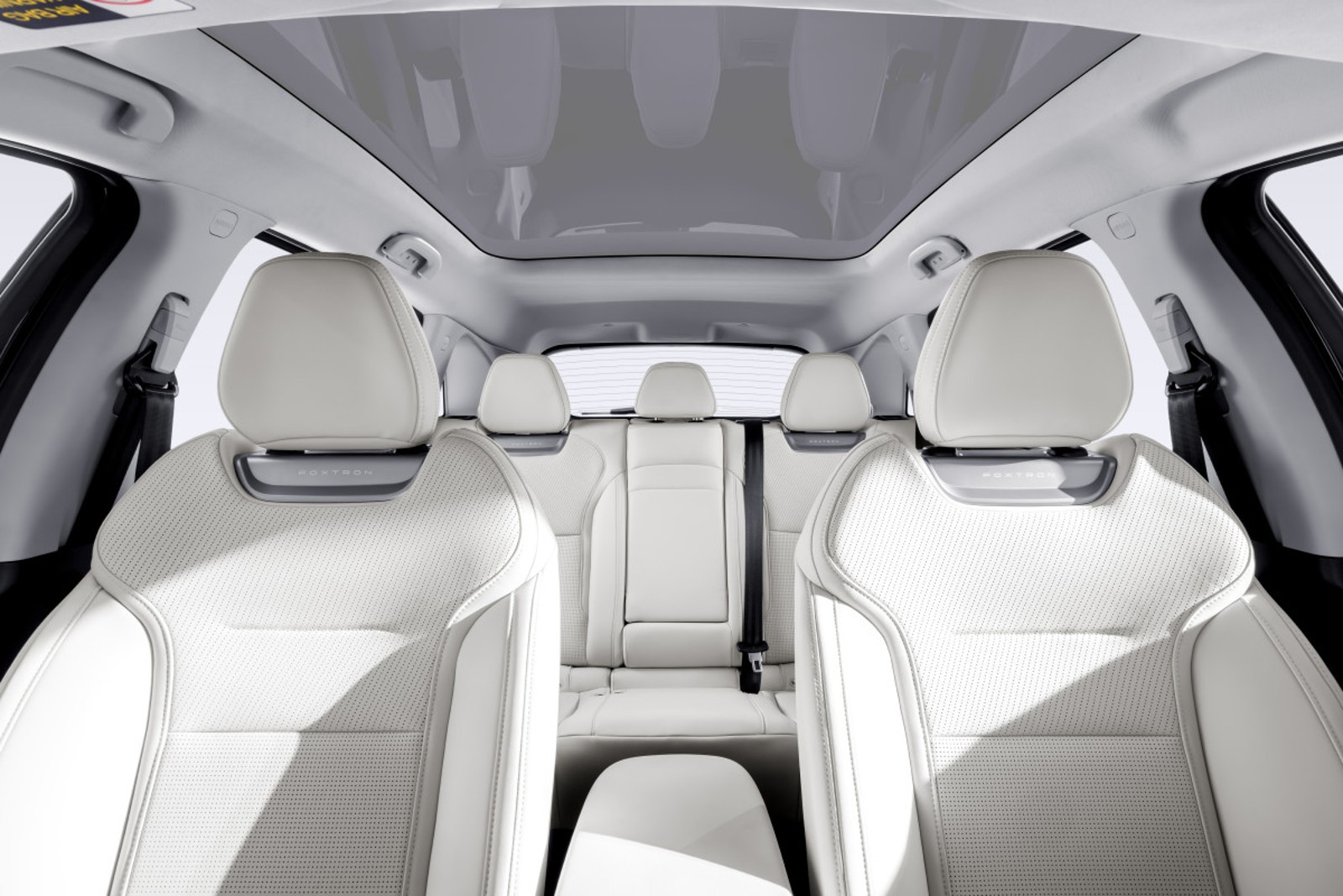 Foxtron Cavira Debuts as a Reworked Luxgen Electric SUV