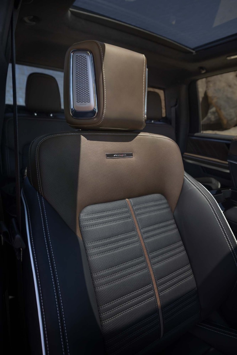 GMC Sierra AT4X Crew Cab