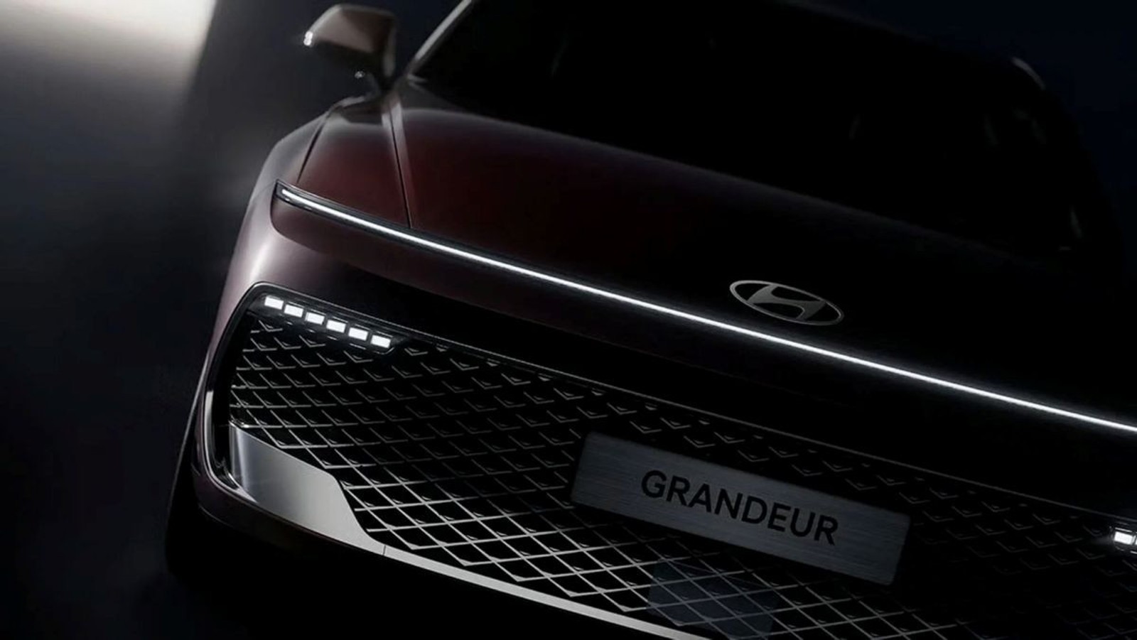 Hyundai Grandeur Gets a New Look and a Reworked Interior