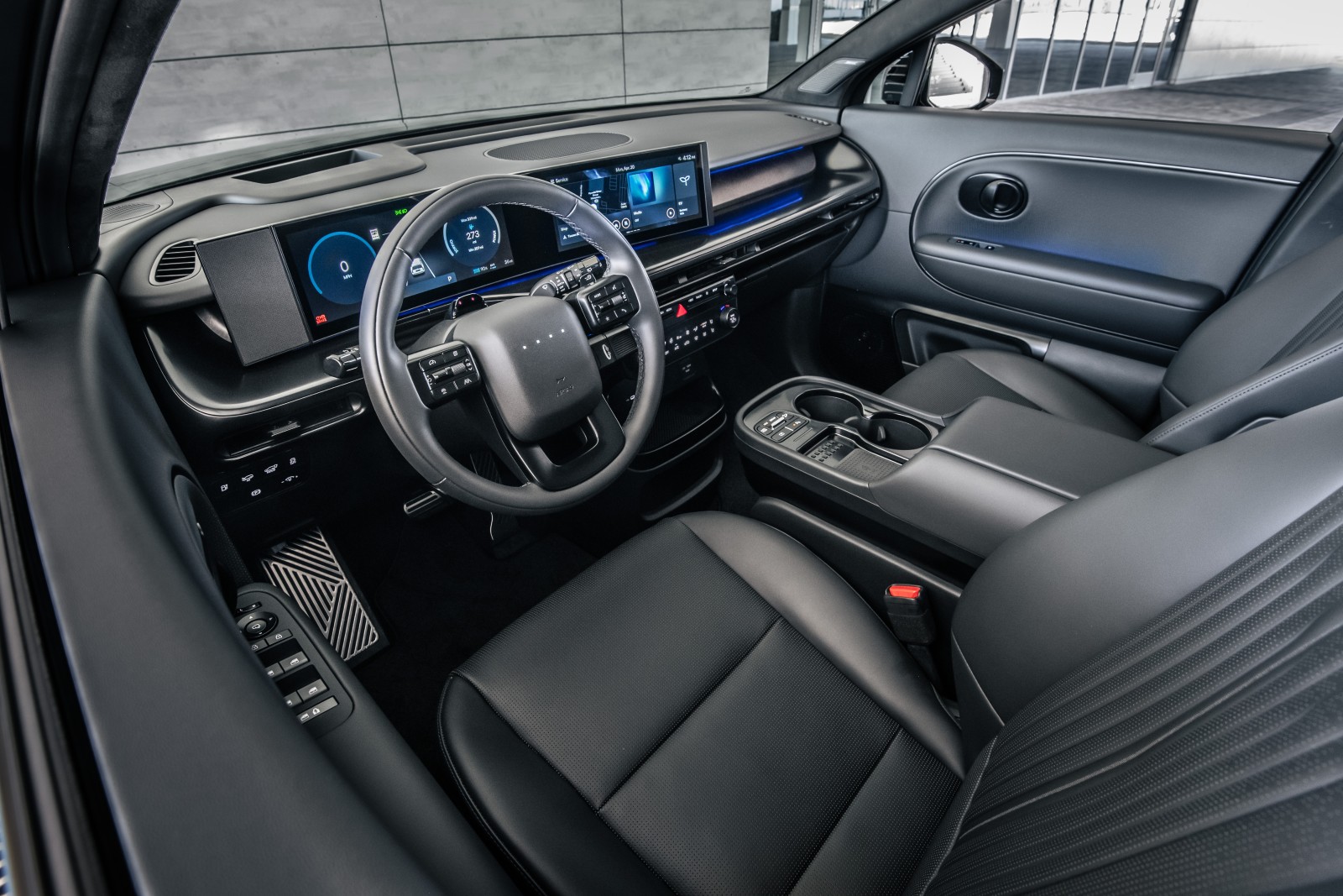 Hyundai IONIQ 9 Gets a Darker Flagship Version for the U.S.