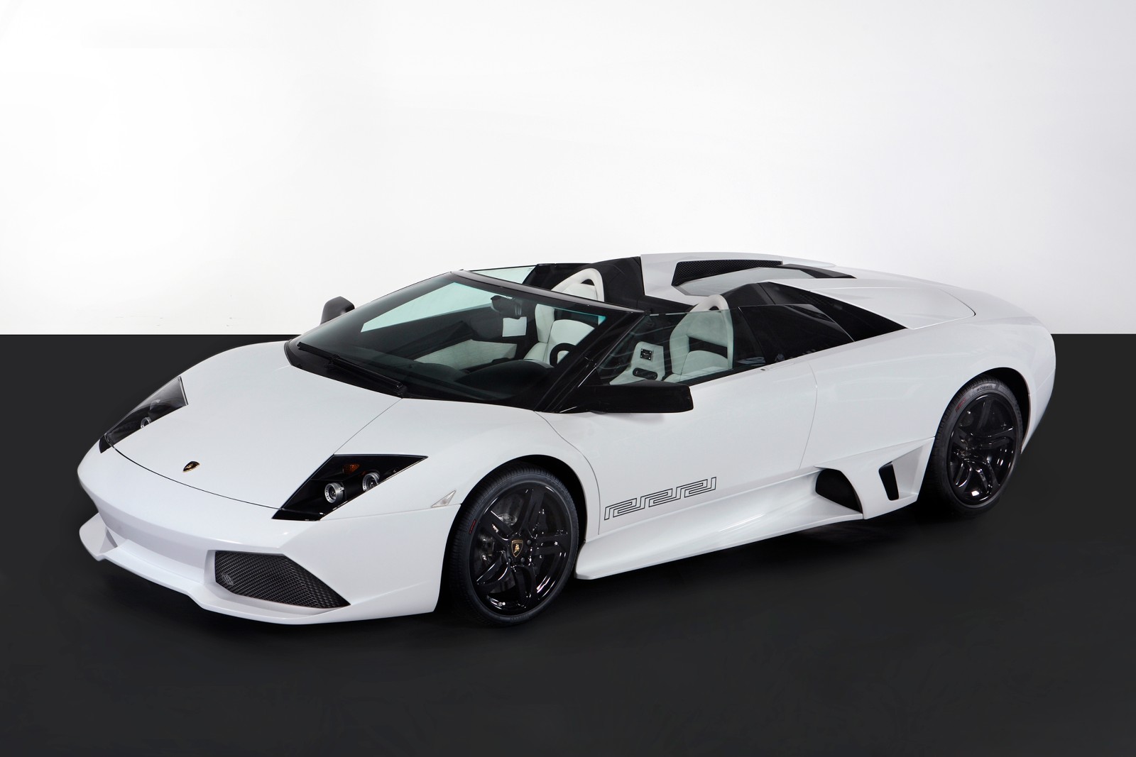 Lamborghini Murcielago LP 640 Roadster "VERSACE"