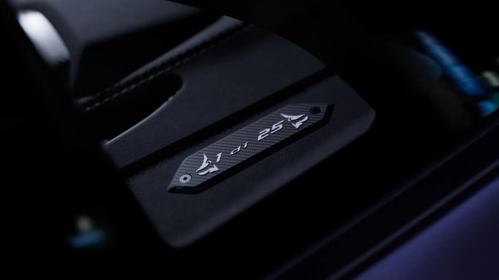 Lamborghini Marks 25 Years in Japan With a Bushido-Themed Revuelto