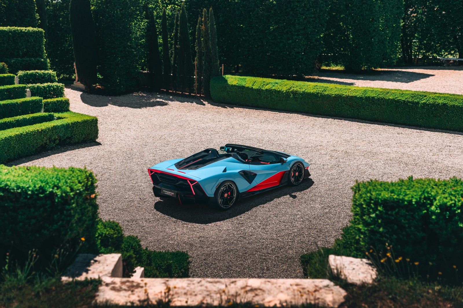 Lamborghini Fenomeno Roadster Revealed as a 1,065 HP Open-Top Collector’s Hypercar