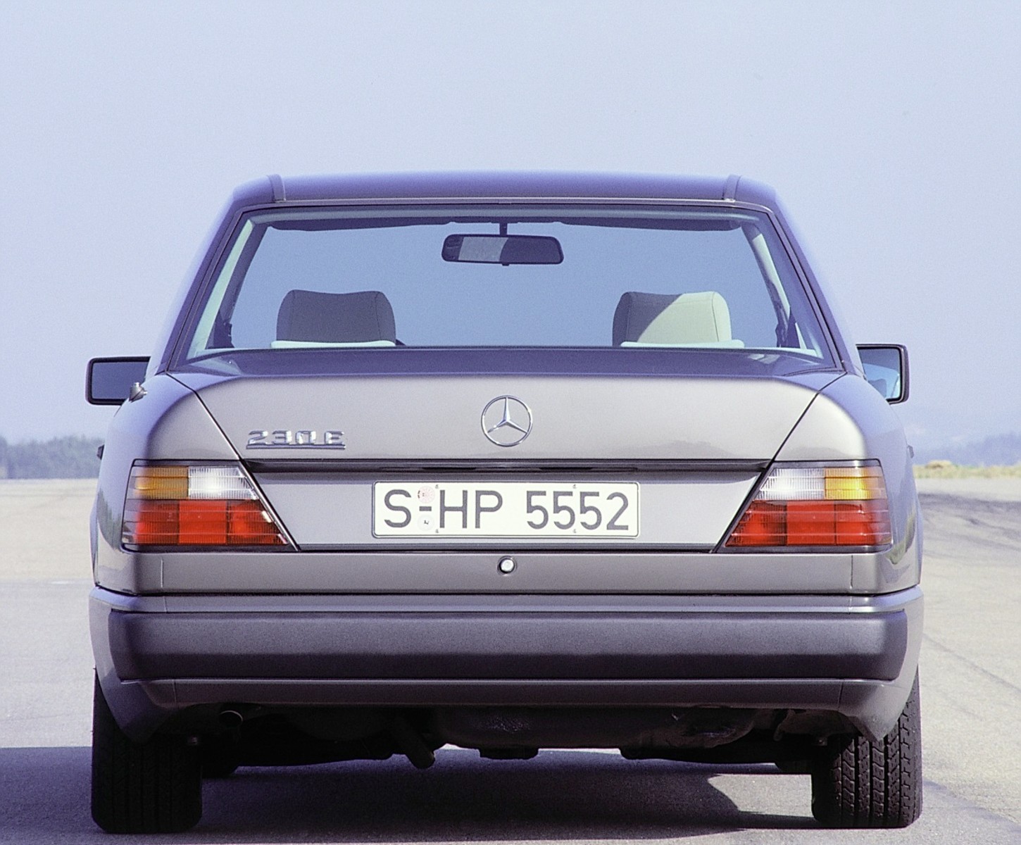Mercedes-Benz E-class 230 E