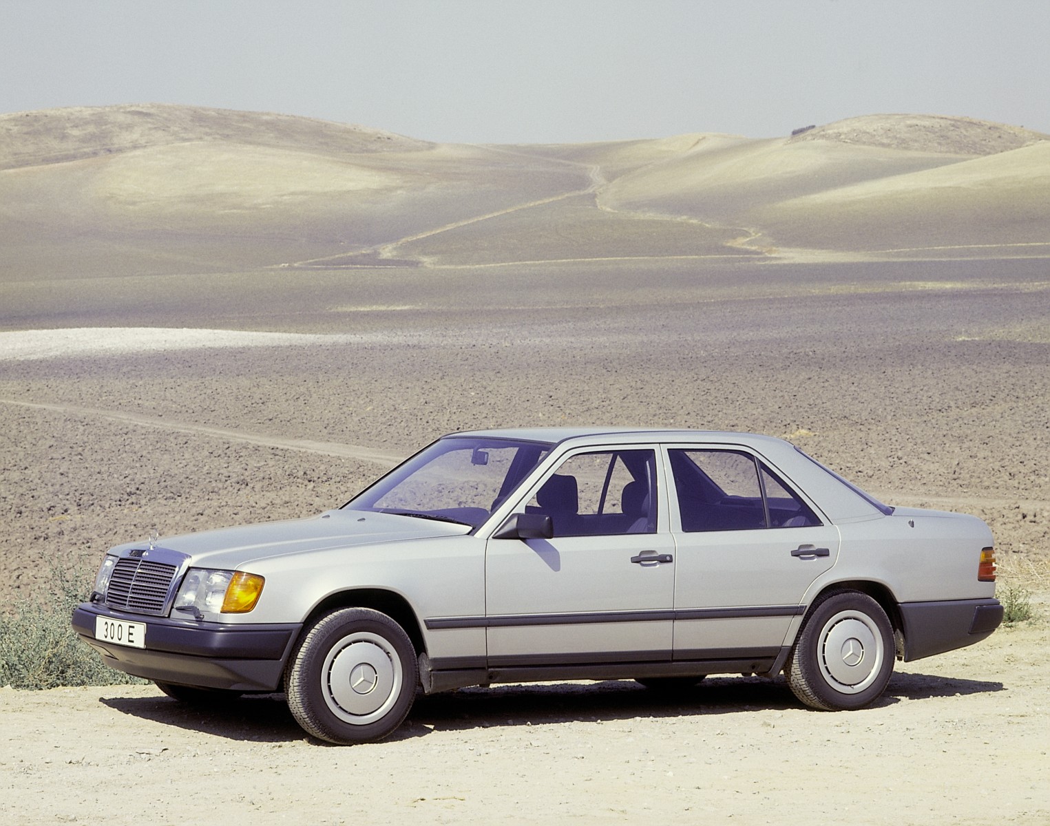 Mercedes-Benz E-class 300 E