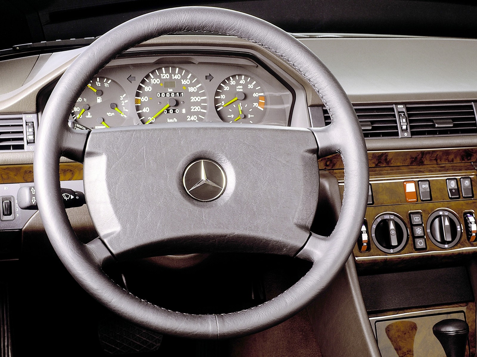 Mercedes-Benz E-class 300 E