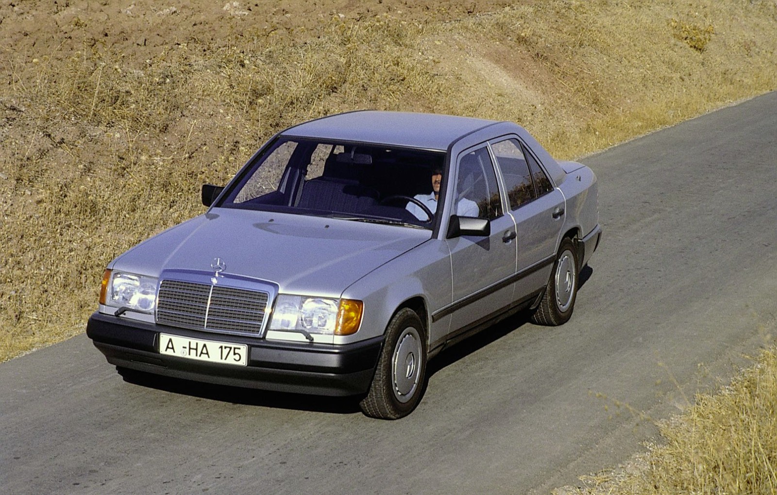 Mercedes-Benz E-class 300 E
