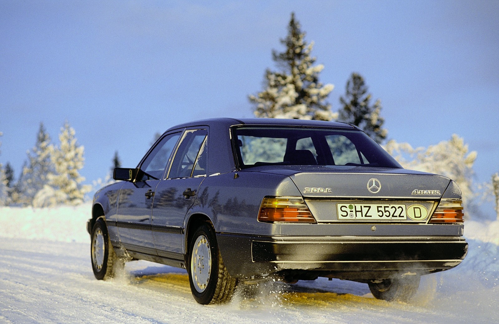 Mercedes-Benz E-class 300 E 4MATIC