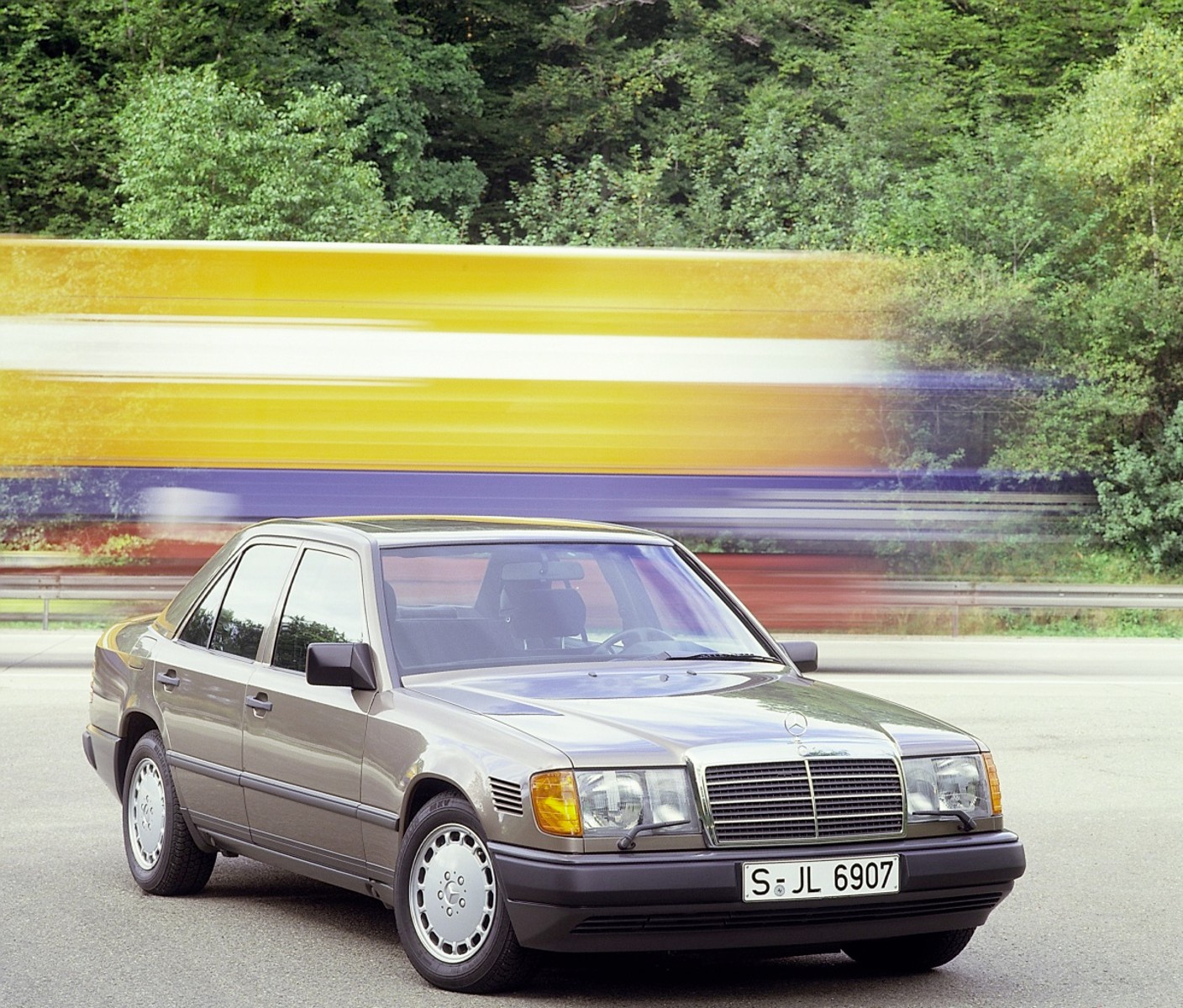 Mercedes-Benz E-class 300 D Turbo