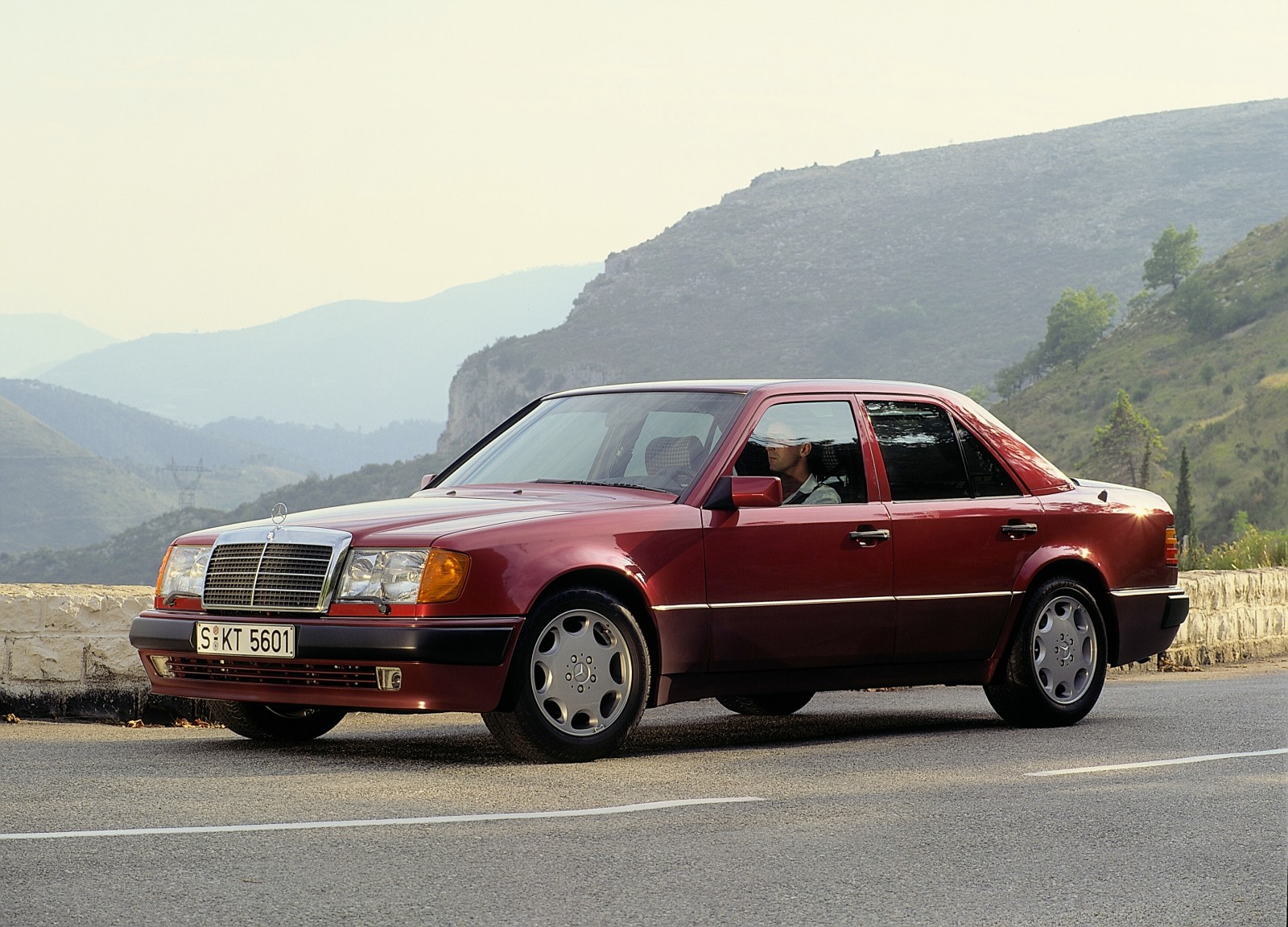 Mercedes-Benz E-class 500 E