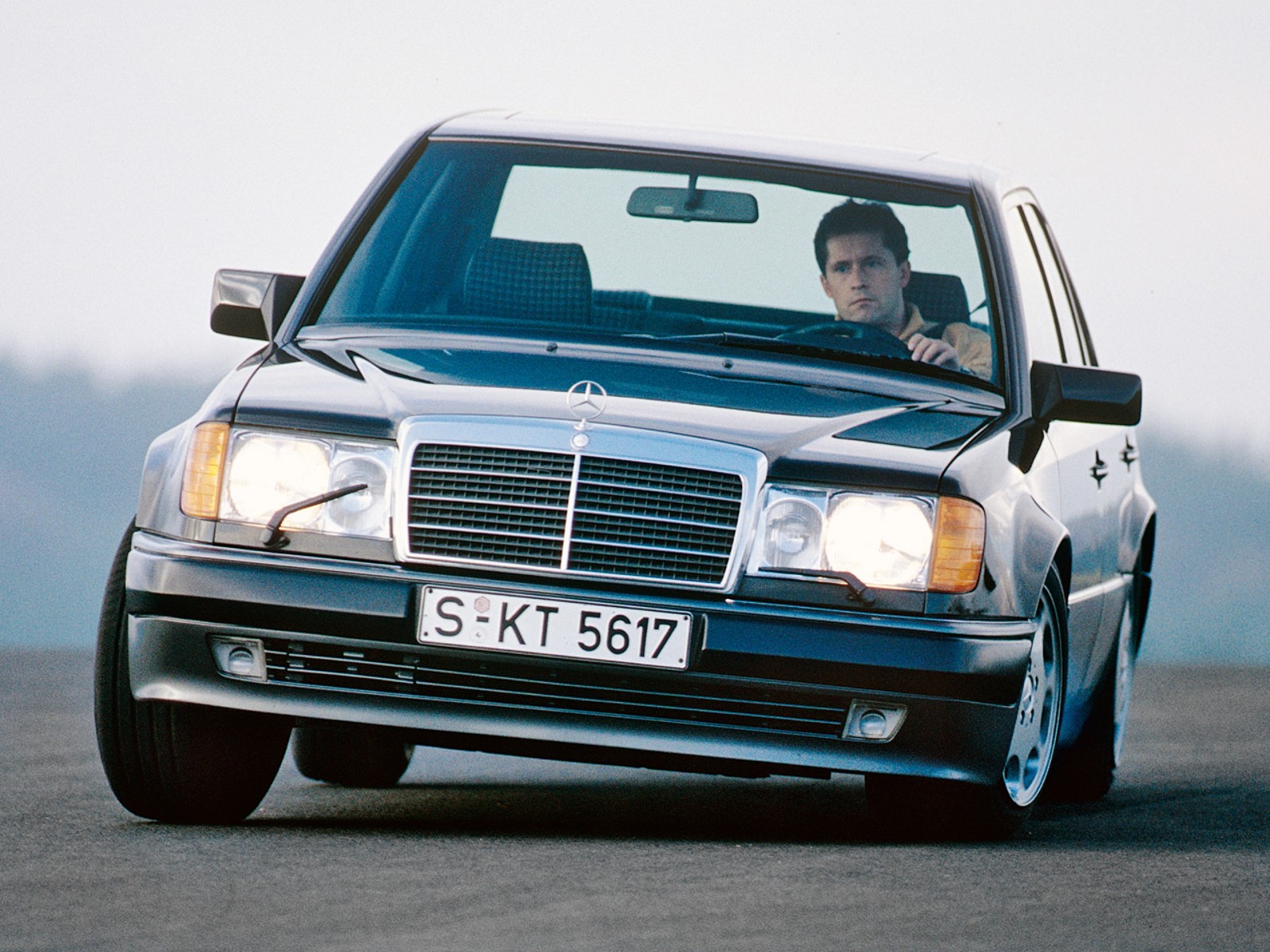 Mercedes-Benz E-class 500 E