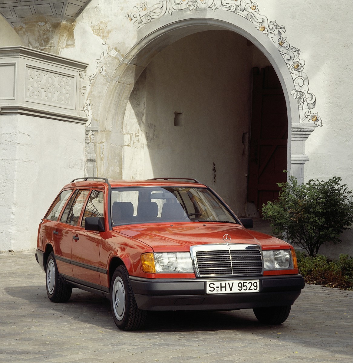 Mercedes-Benz E-class 250 TD
