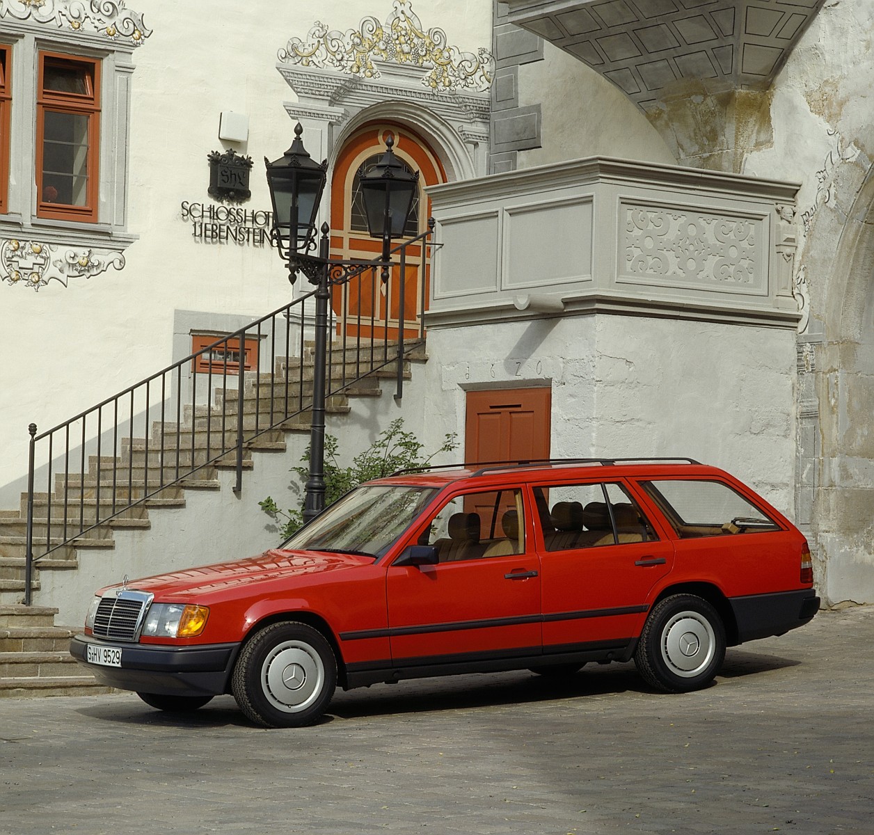 Mercedes-Benz E-class 250 TD