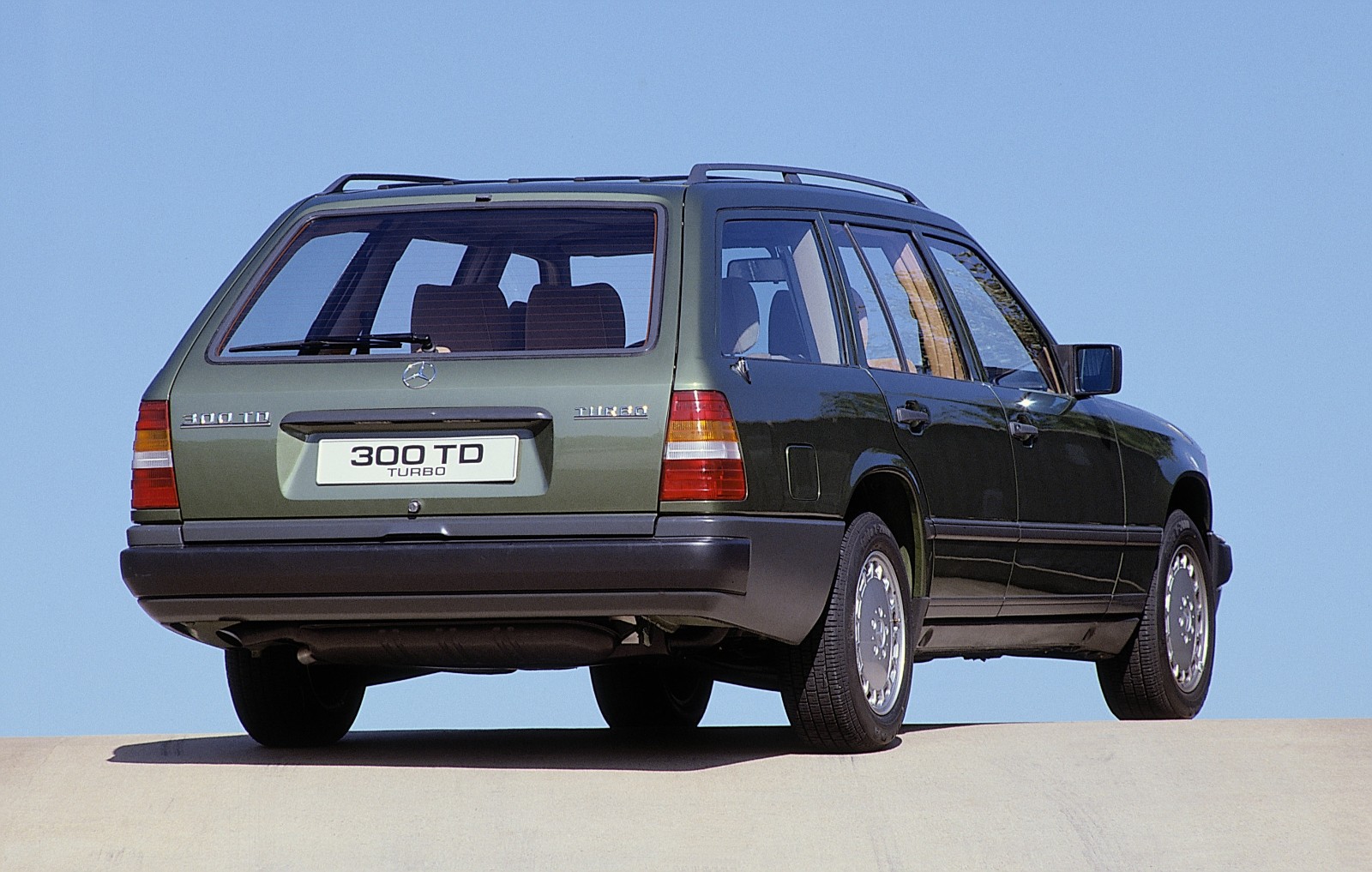 Mercedes-Benz E-class 300 TD Turbo