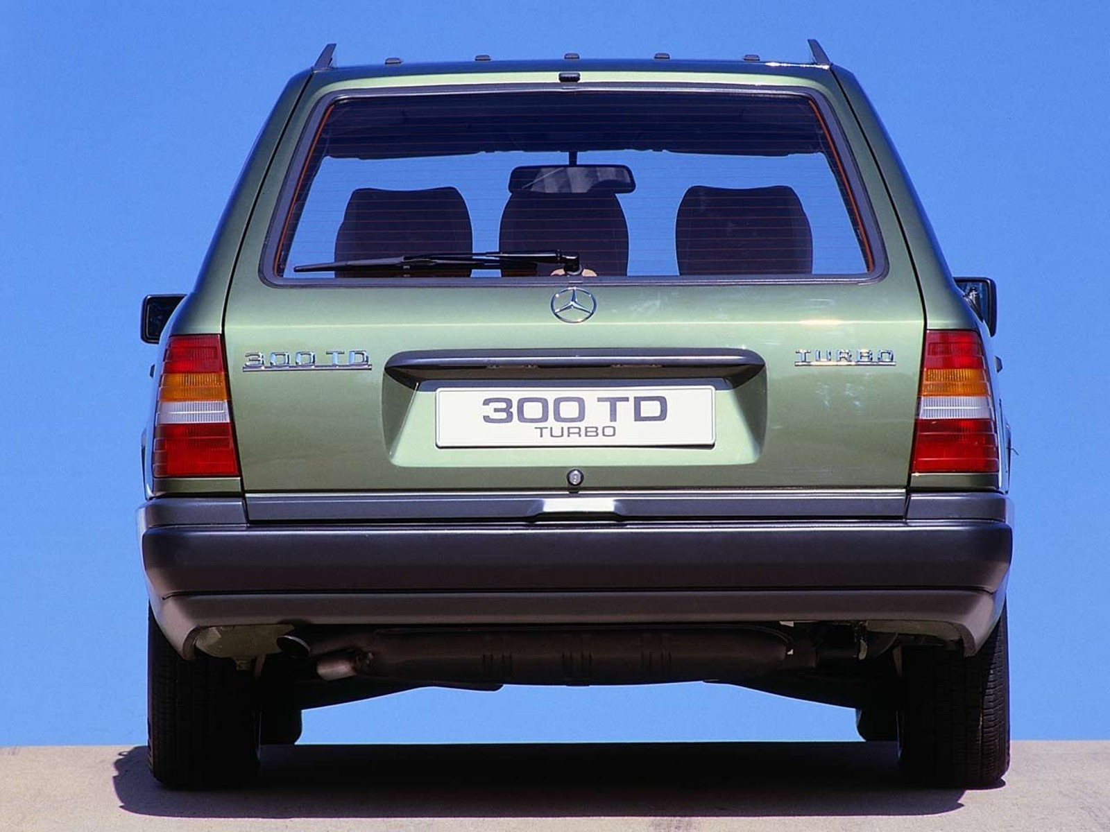 Mercedes-Benz E-class 300 TD Turbo