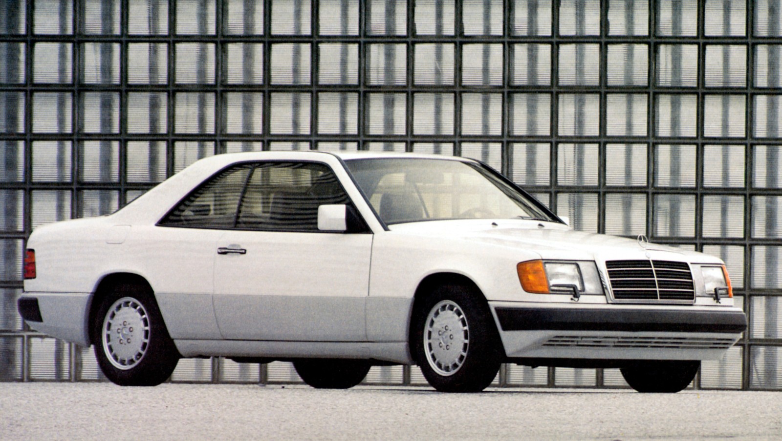 Mercedes-Benz E-class 300 CE