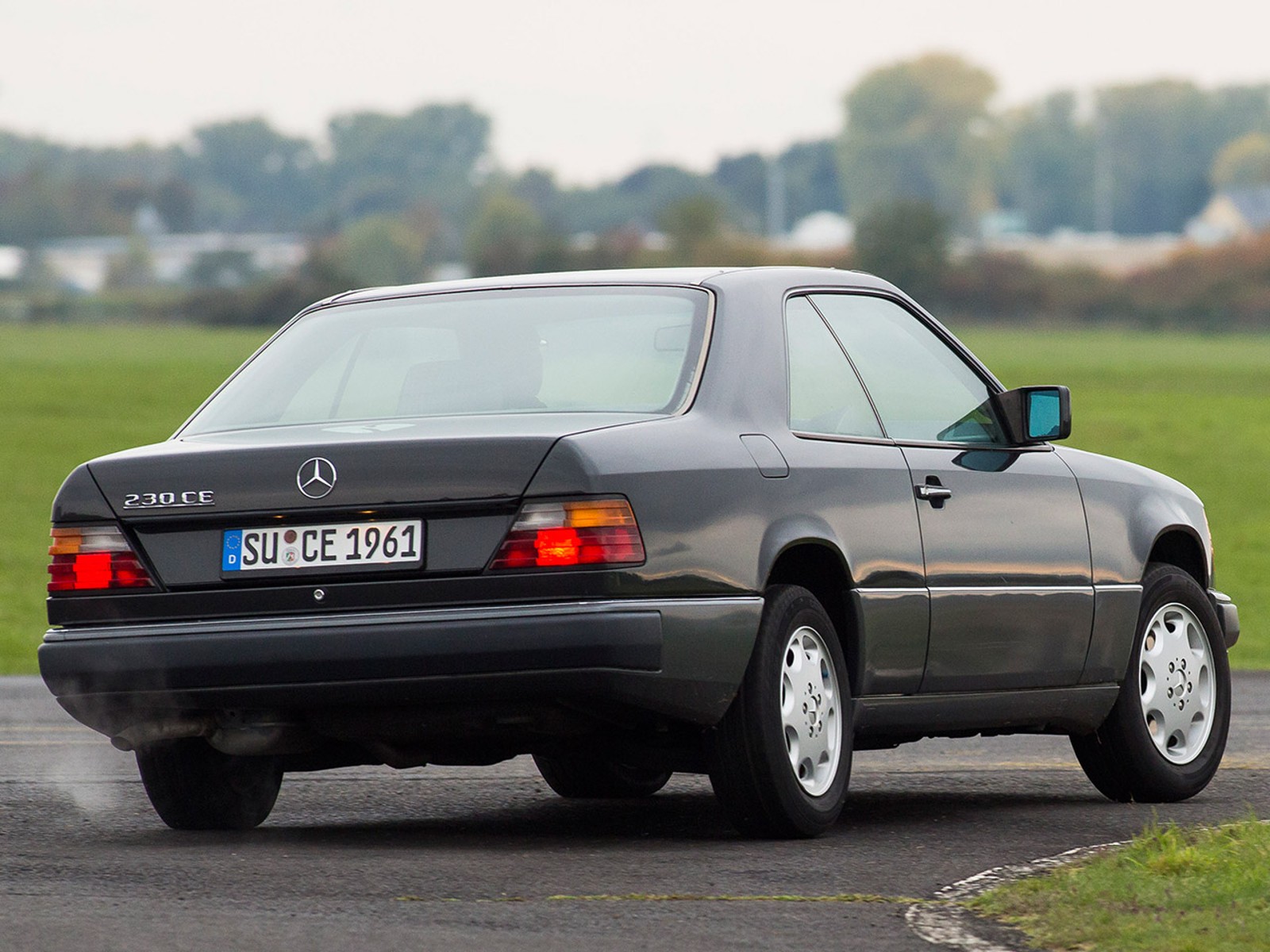 Mercedes-Benz E-class 230 CE