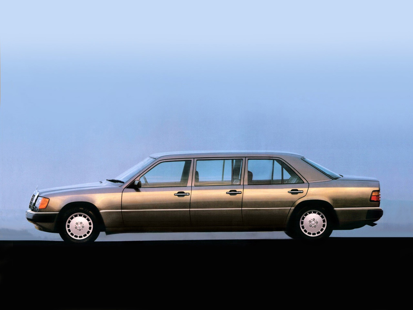 Mercedes-Benz E-class 260 E Limousine