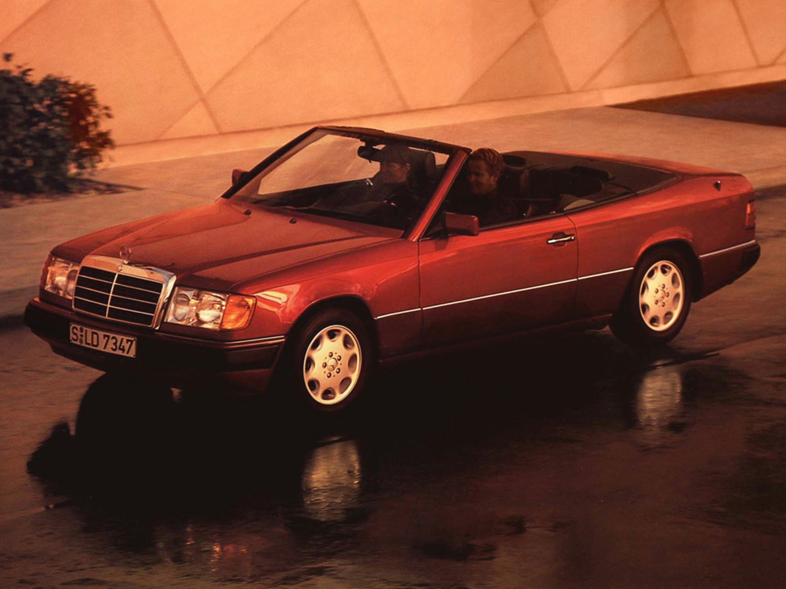 Mercedes-Benz E-class 300 CE-24 Cabrio