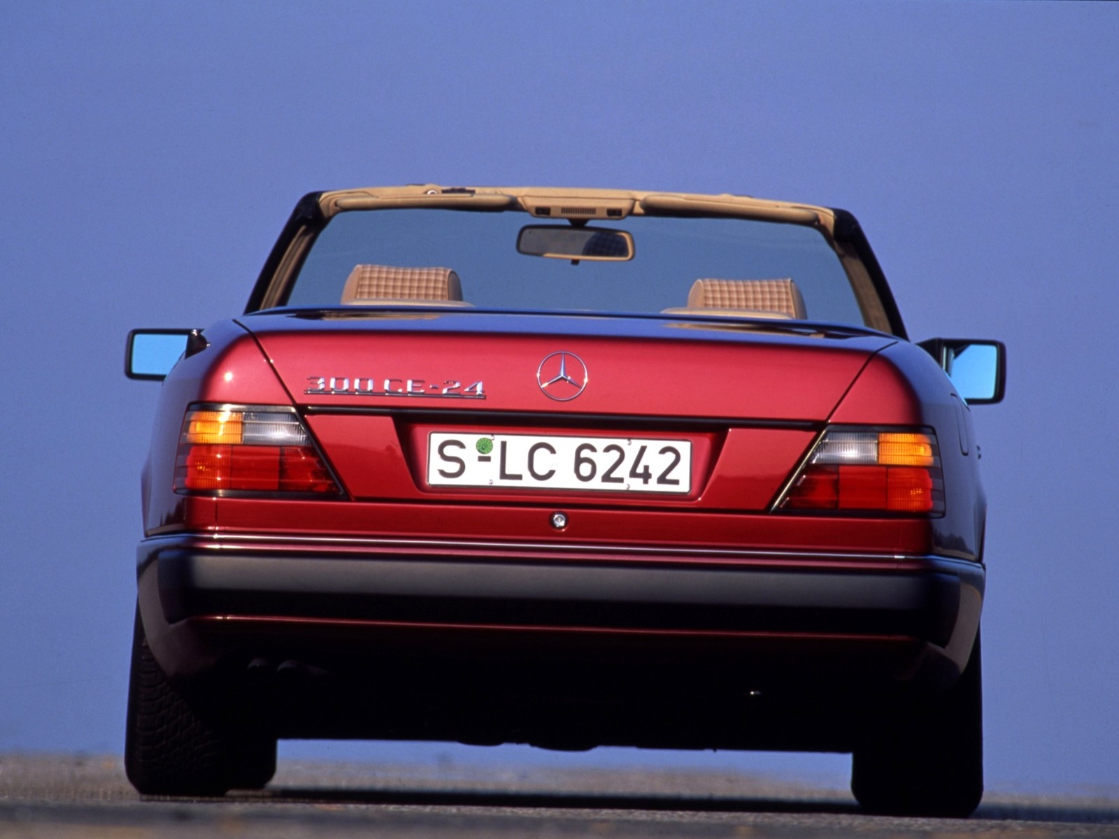 Mercedes-Benz E-class 300 CE-24 Cabrio