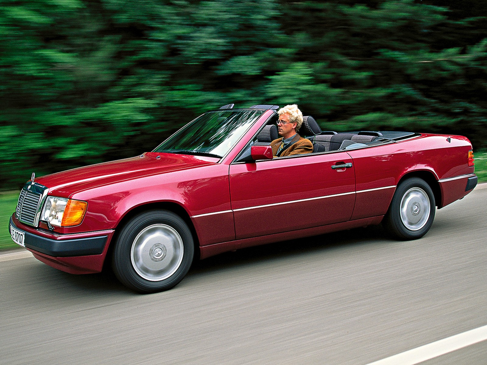 Mercedes-Benz E-class 300 CE-24 Cabrio