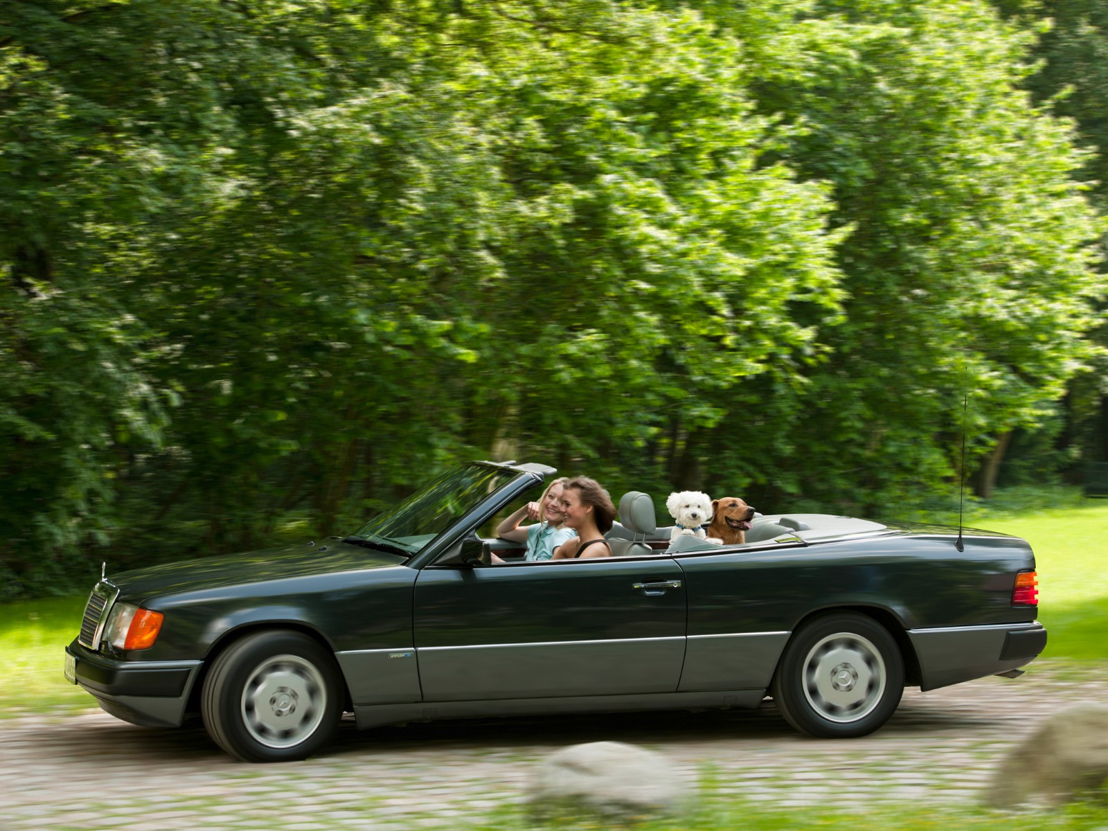 Mercedes-Benz E-class 300 CE-24 Cabrio