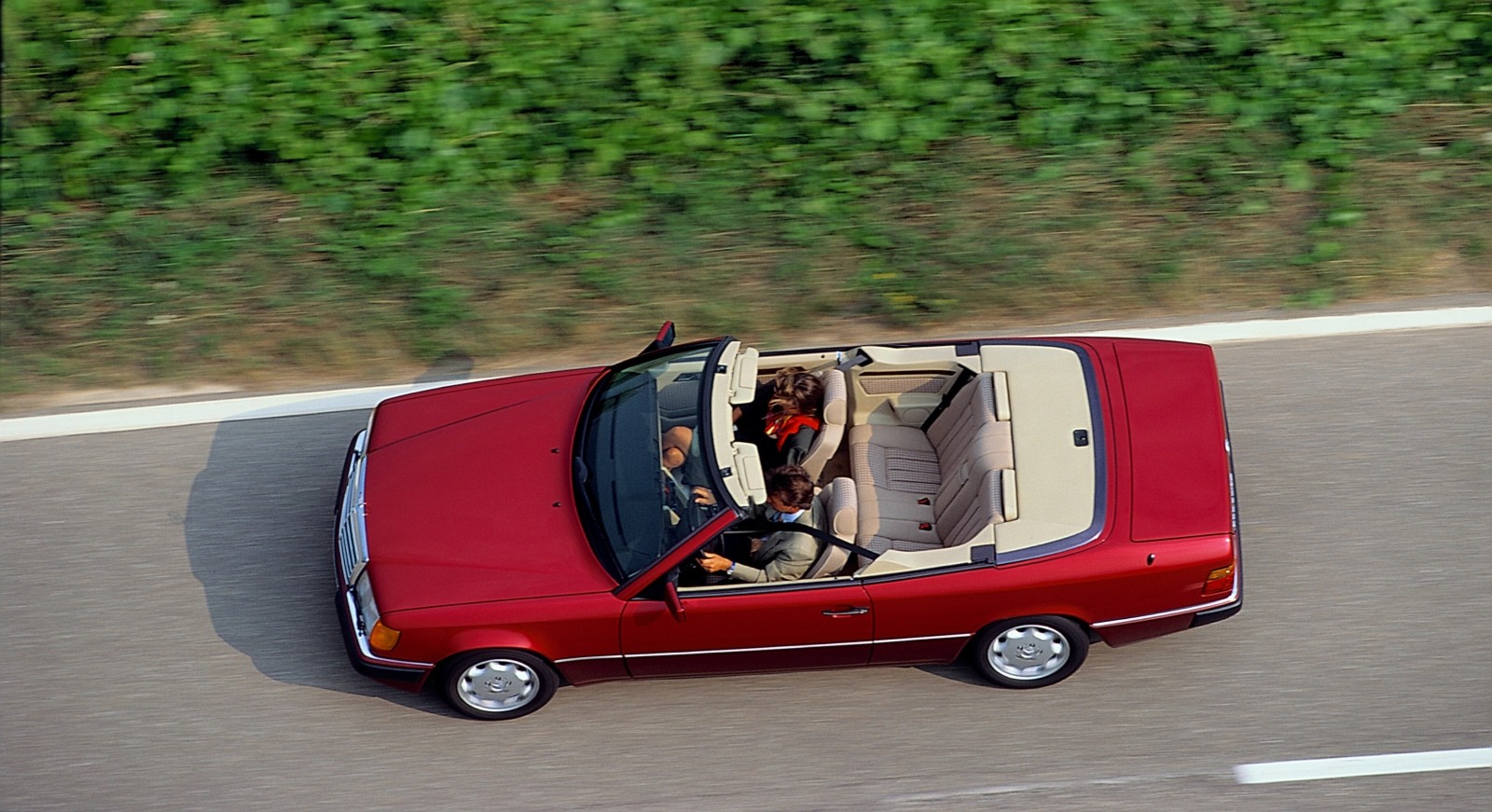 Mercedes-Benz E-class 300 CE-24 Cabrio