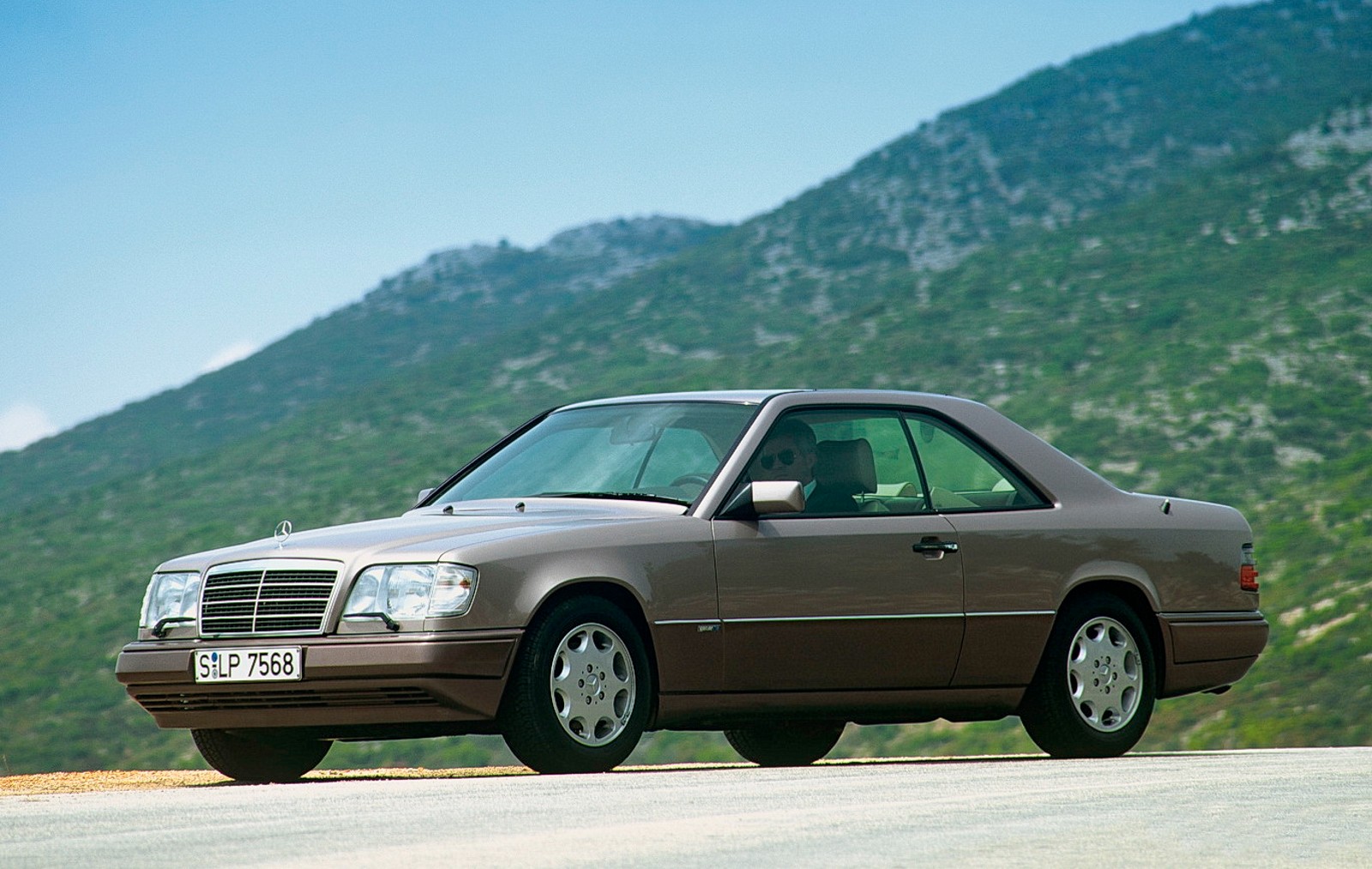 Mercedes-Benz E-class E 320 Coupe