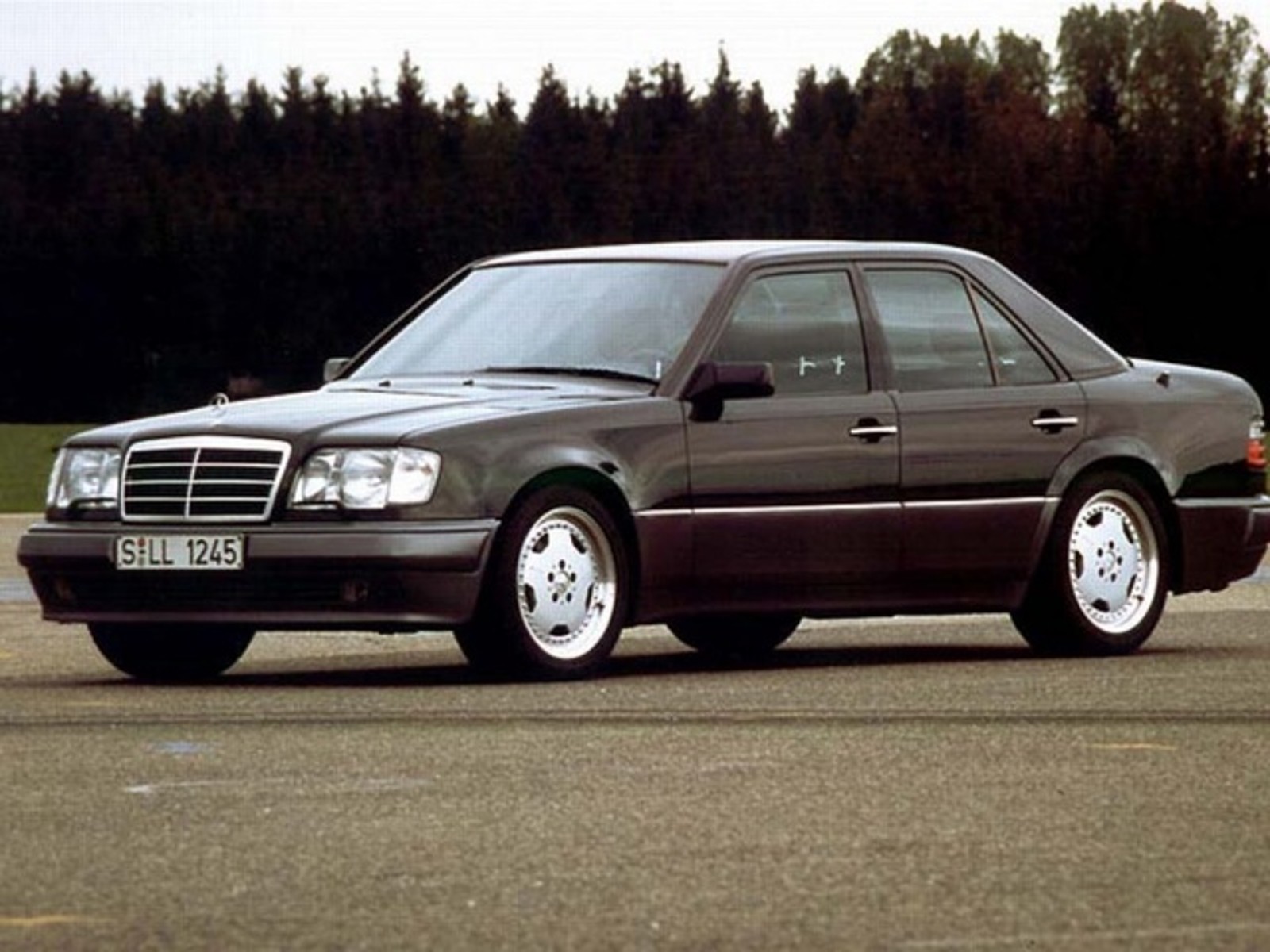 Mercedes-Benz E-class E 60 AMG